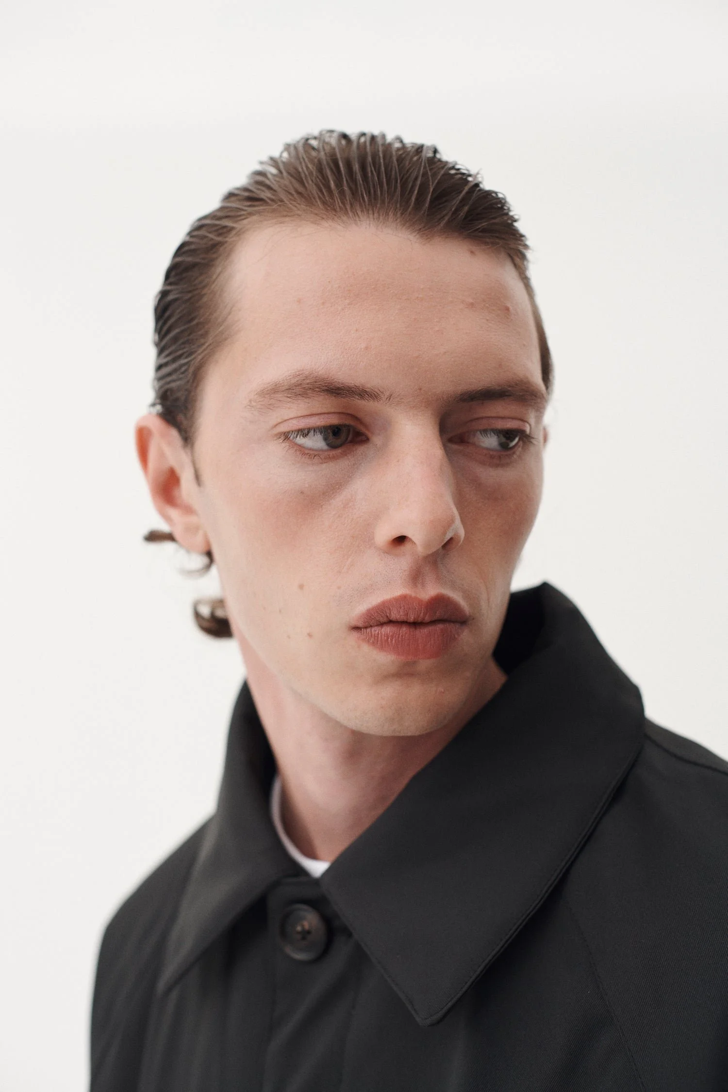 AW26_020_JOBACARCOATNINSPINBLACK_0026.jpg