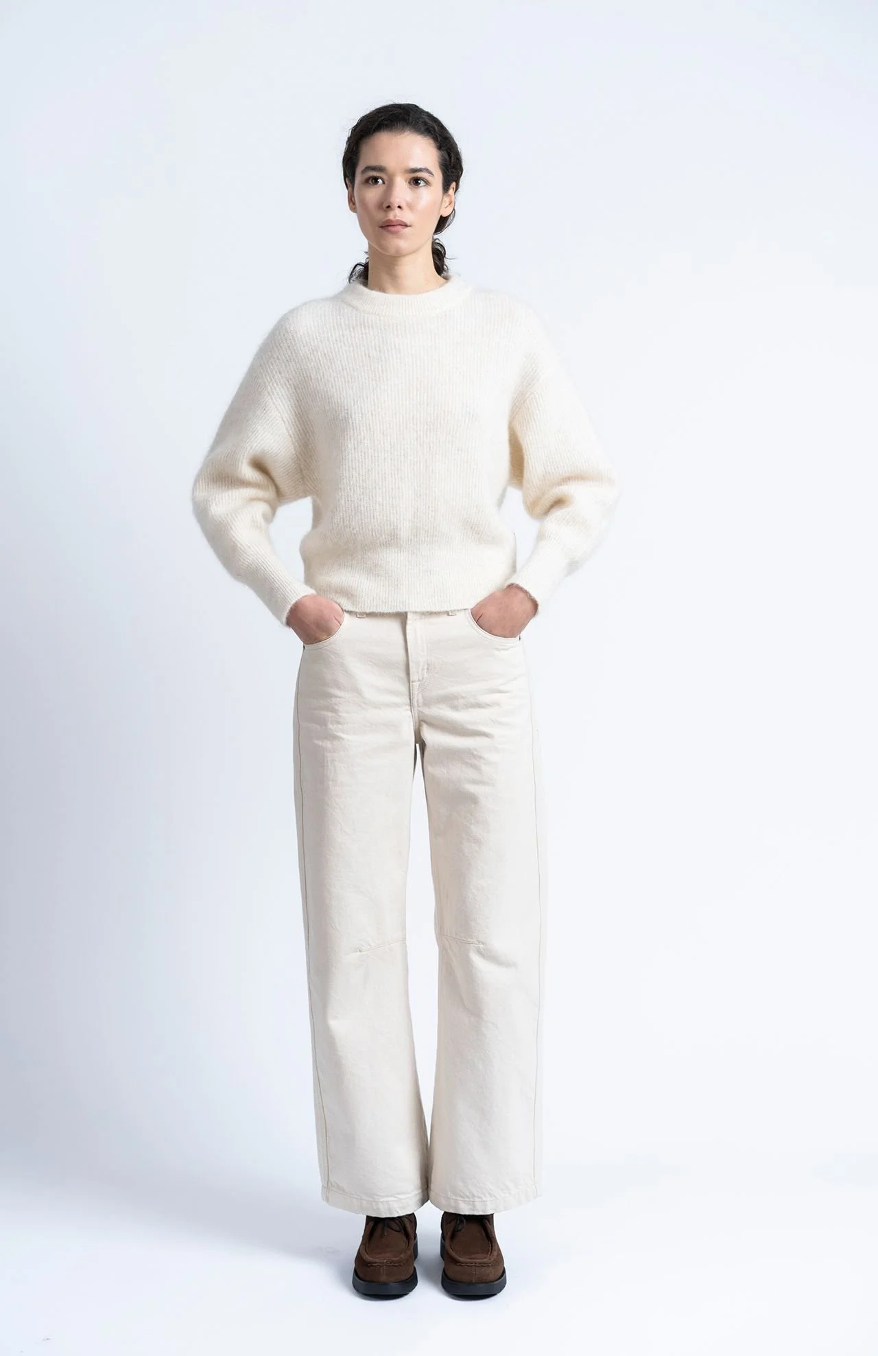 Pull Ezti Écru Loreak Mendian Femme – Mohair et laine | Twins Paris