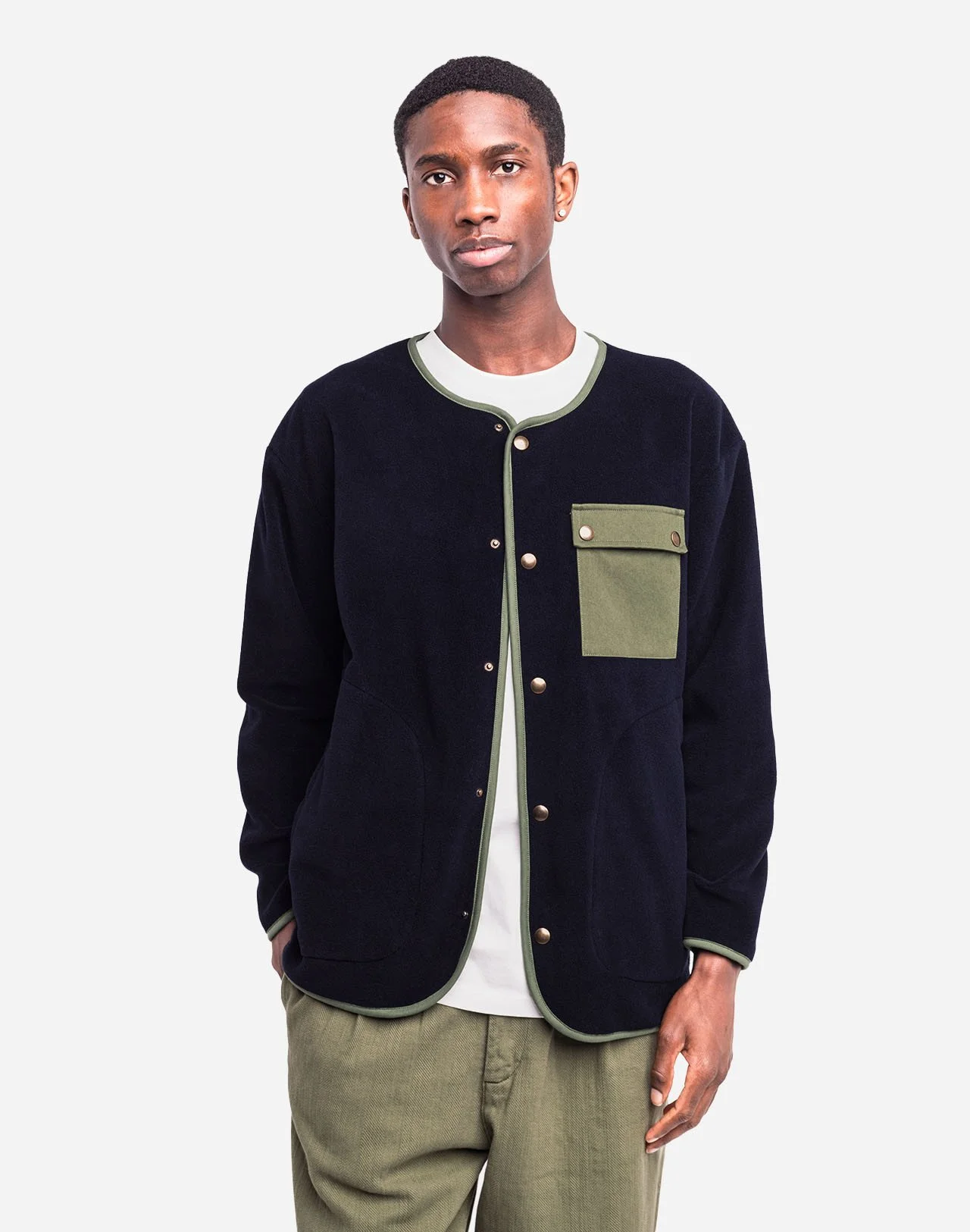 sweat-boutonne-okina-bleu-marine.jpg
