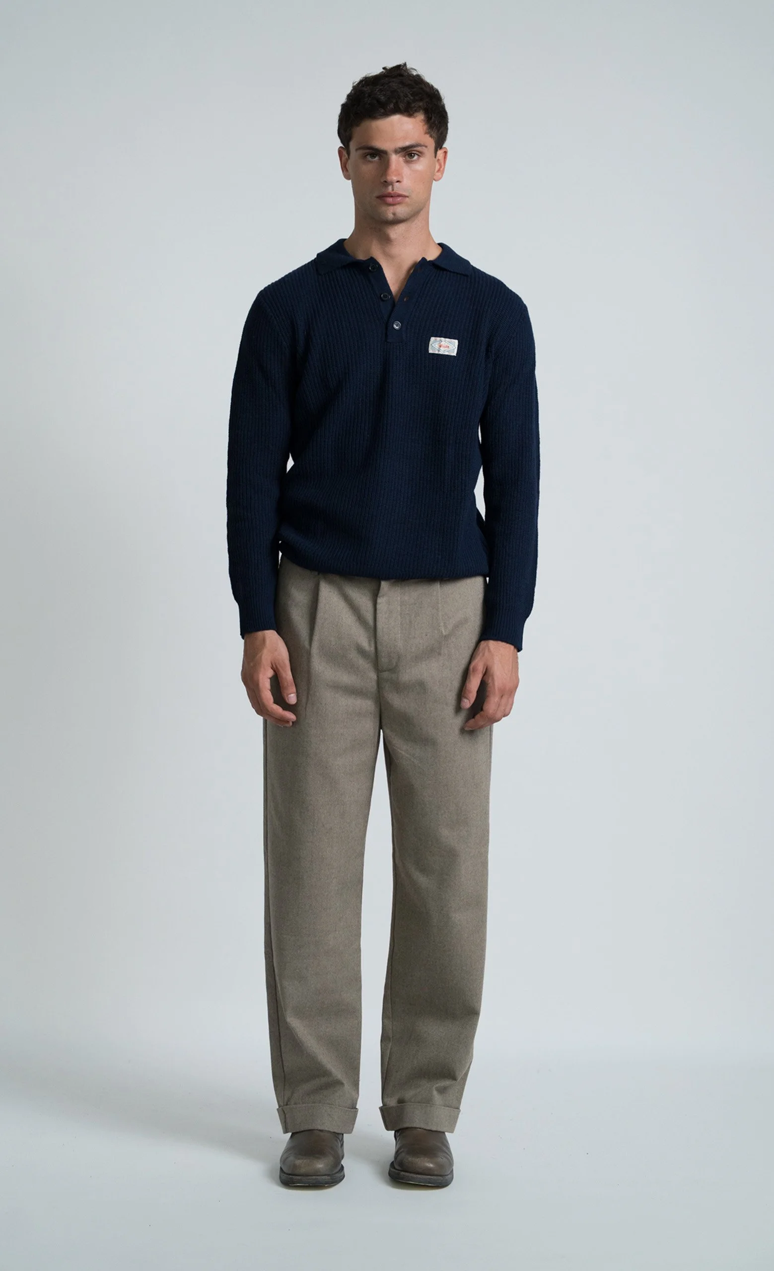 Pantalon NEW VINTAGE Wooden homme beige à coupe ample et entrejambe bas, fabriqué en Italie