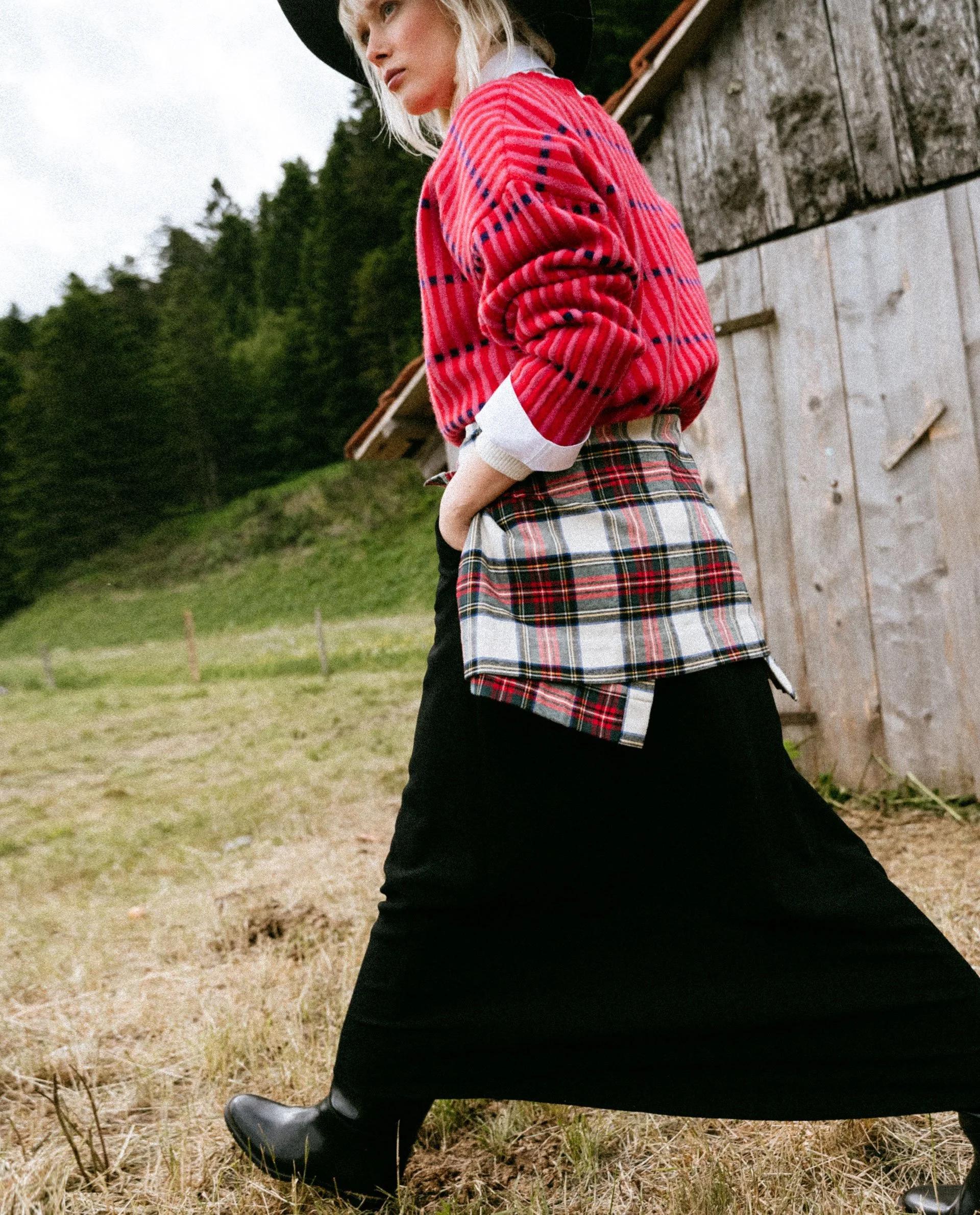 FANNY-NOIR-1-COPIE.jpg