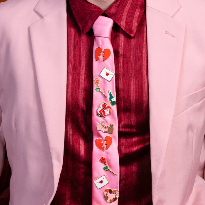 Pin’s Enveloppe cœur pailleté | Twins Concept Store