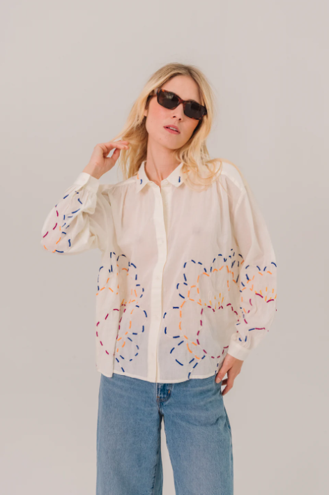 Chemise ALI Pivoine Sacrécoeur – Blouse Écru Oversize Brodée