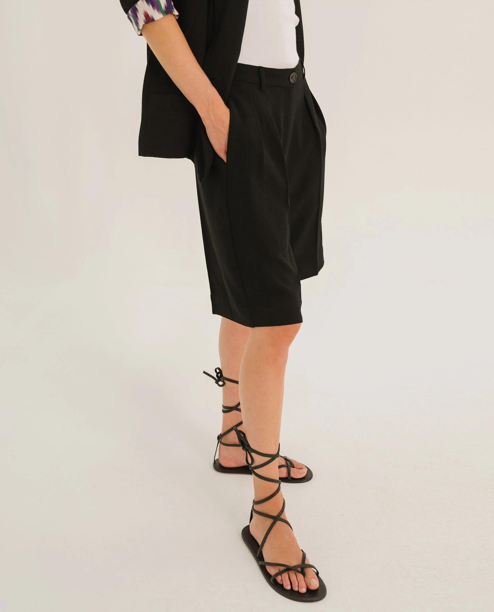 EDMOND-TRIBU-NOIR-2.jpg