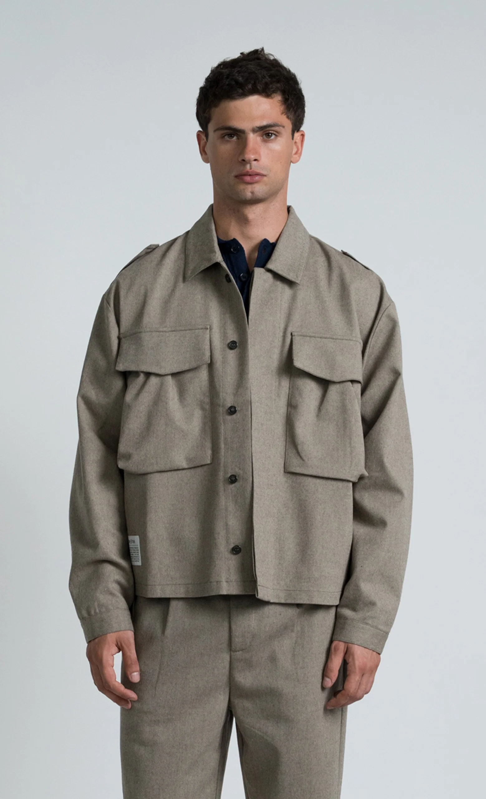 MILITARY_OVERSHIRT_BEIGE_03.jpg