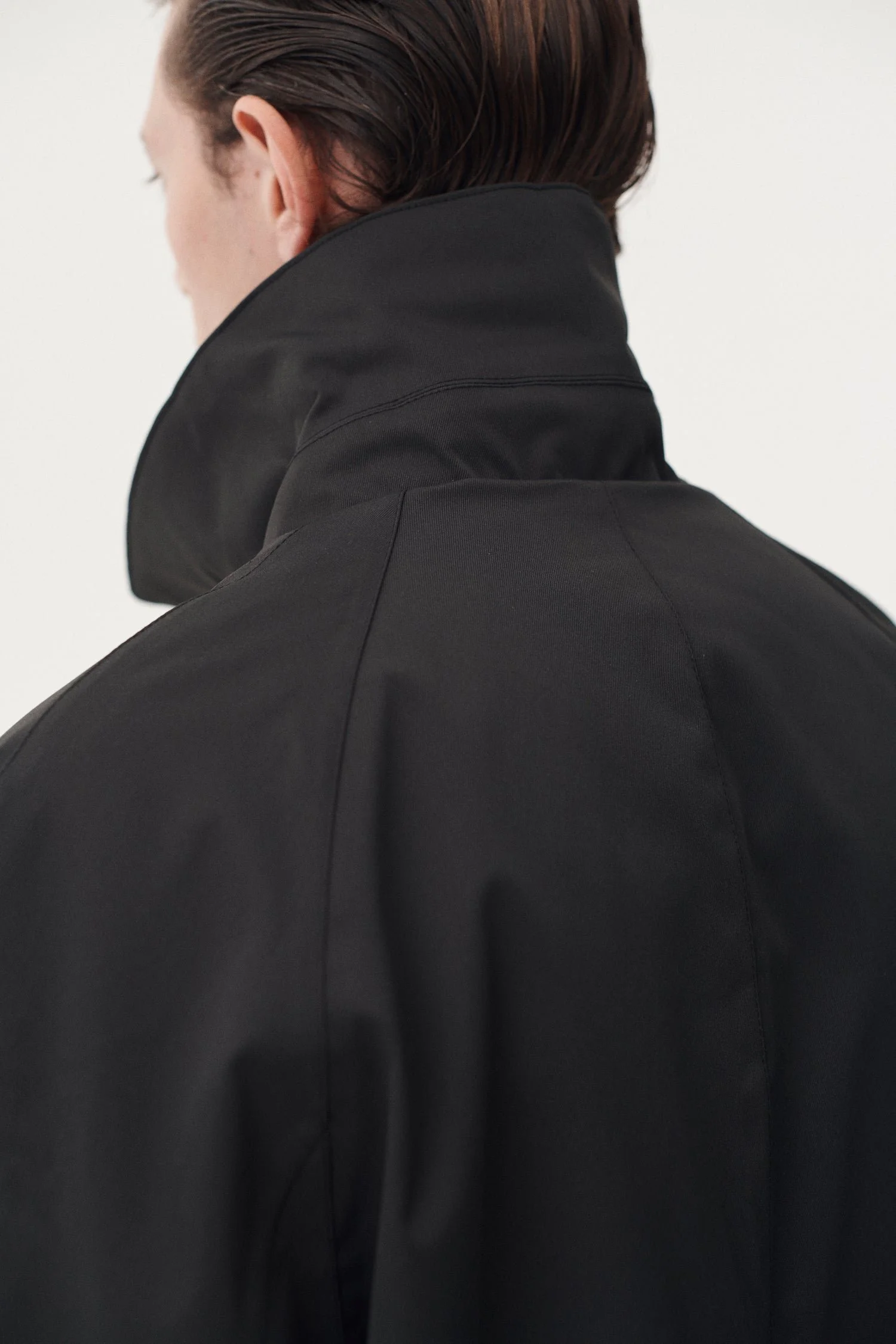 AW26_020_JOBACARCOATNINSPINBLACK_0035.jpg