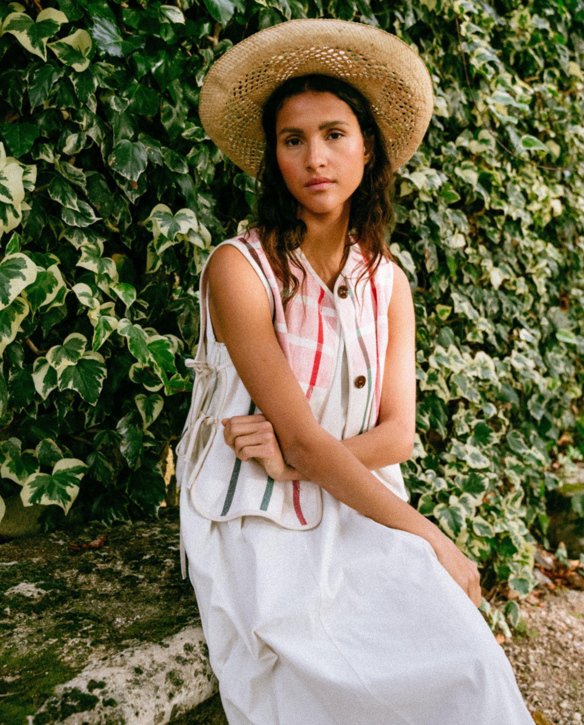 Gilet EAST RISING Tinsels carreaux rouge | Twins Concept Store