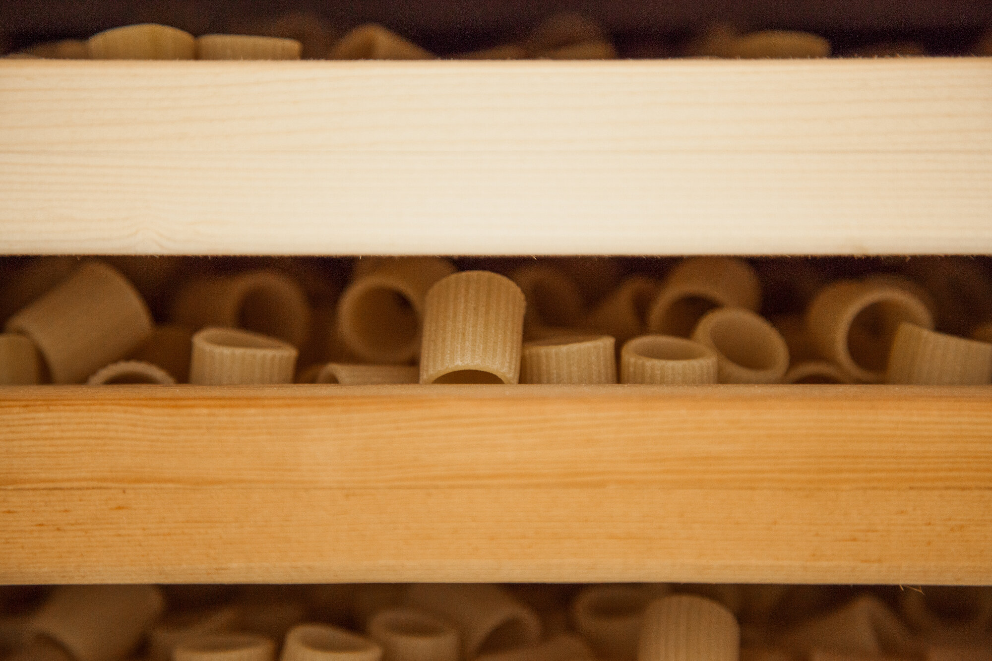 Production - Short pasta on the wooden frames 2.jpg