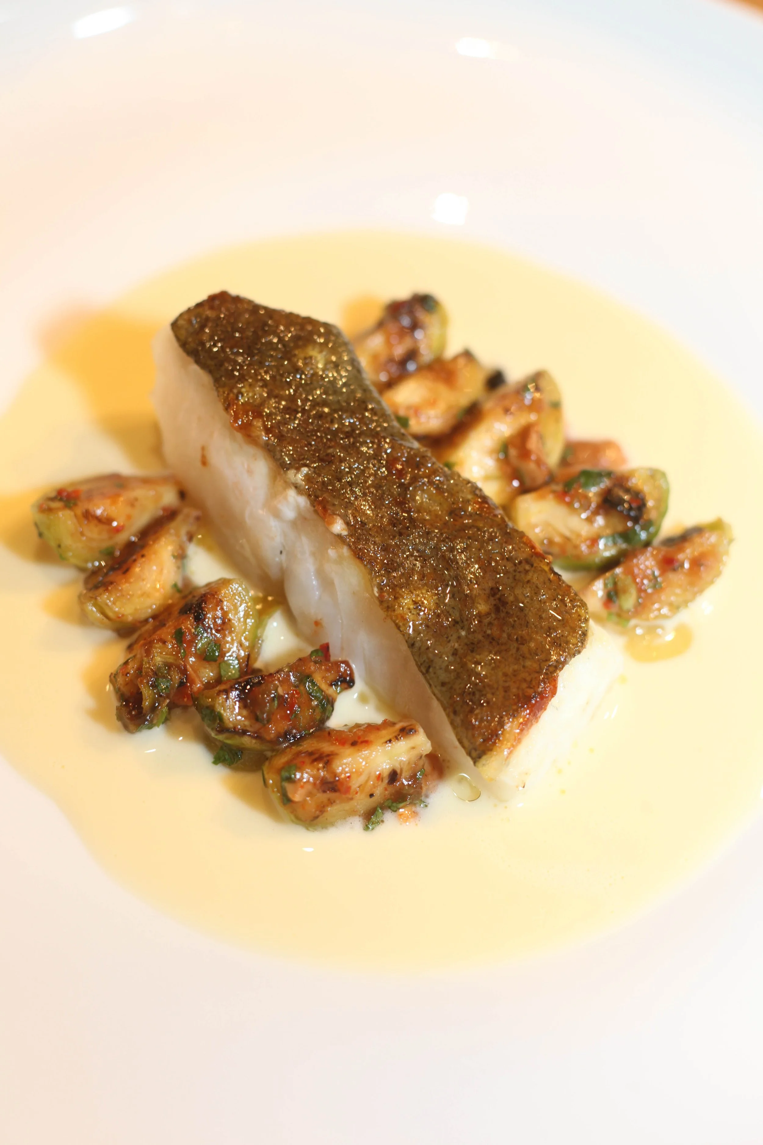 Steinbutt mit gebratenem Rosenkohl 