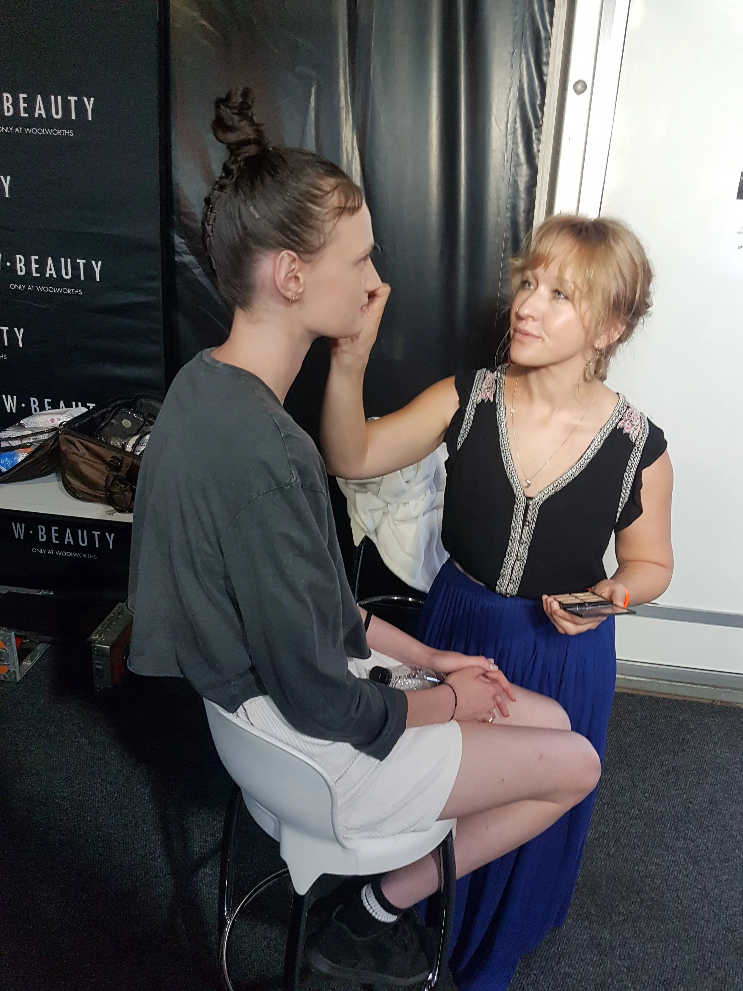 Makeup artist Liezl Leach backstage SAFW 2049