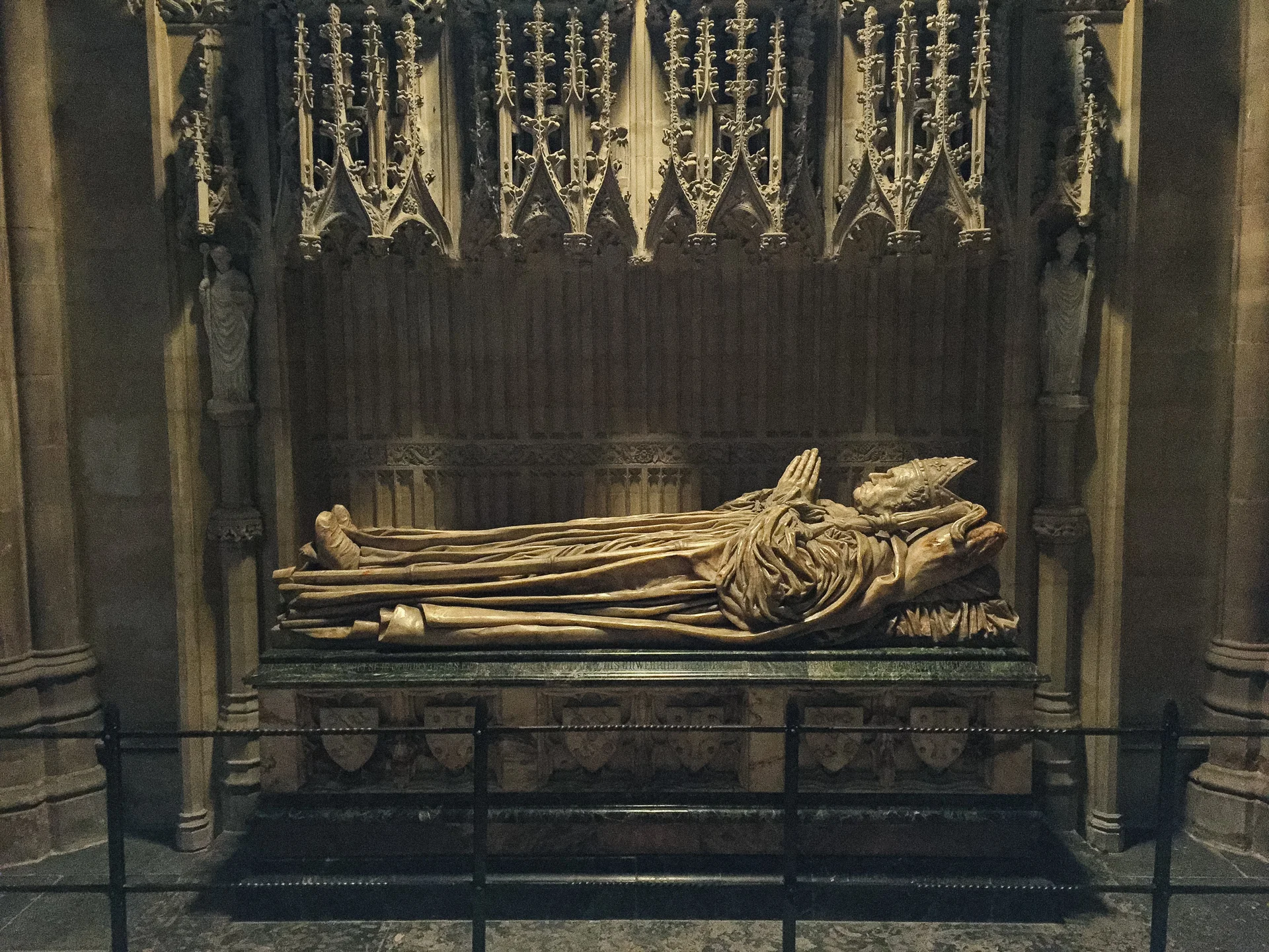 Memorial to Bishop Lonsdale, Lichfield Cathedral
