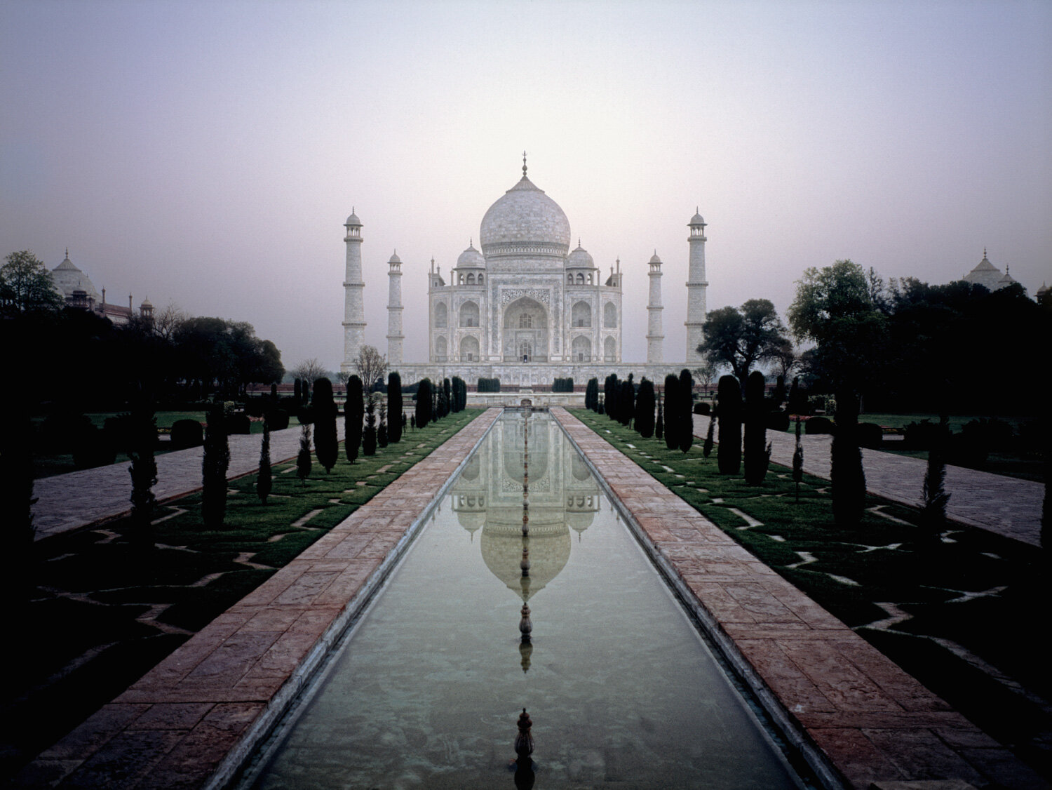 023_002_Land_INDIA TAJ MAHAL 4.jpg
