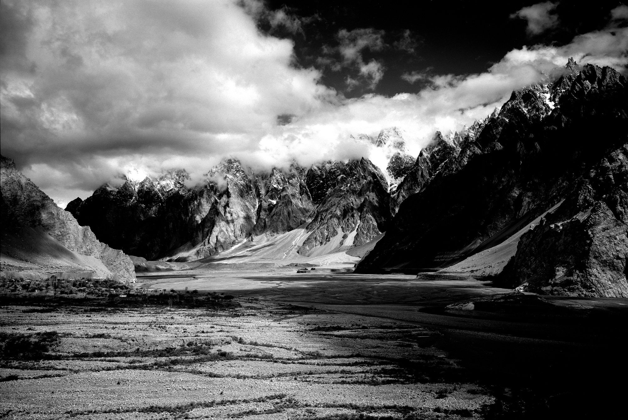 KARAKORAM+VALLEY+NEW_.jpeg