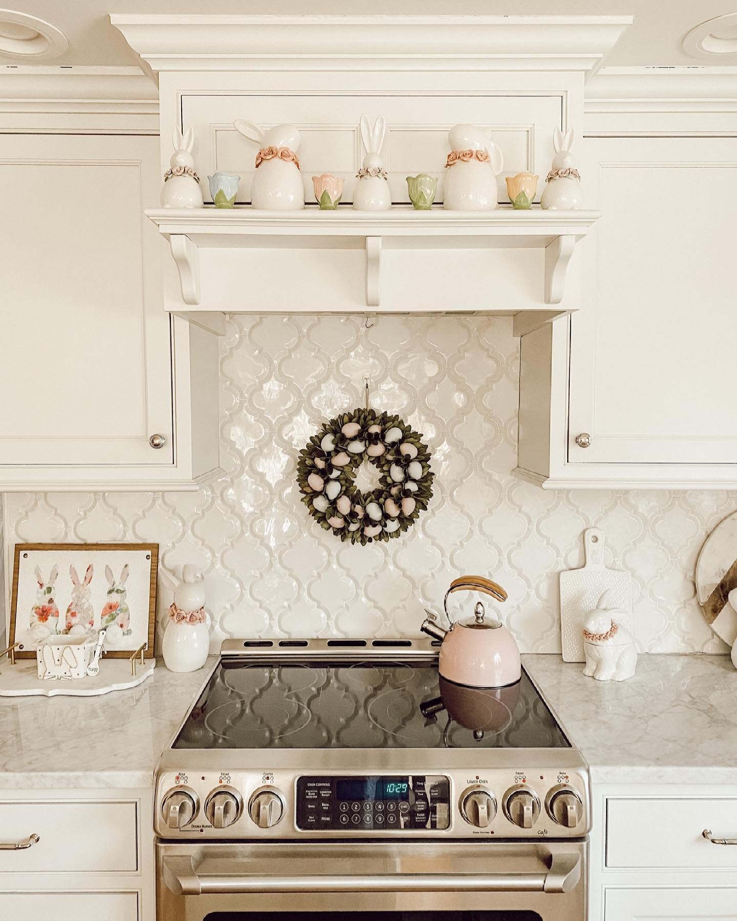 The bunny and flower parade is going strong in my kitchen!! When we designed our kitchen 6 years ago, I specifically asked for a little shelf so I could display things! It gives me the greatest joy and every holiday/season there is something new to l