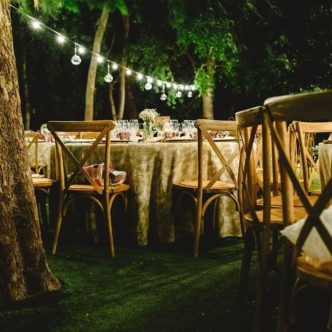 Las estrellas.
Sin ellas pudieran hablar 
Si t&uacute; las escucharas,
&iquest;Qu&eacute; te dir&iacute;an?
&bull;
Esa es la sensaci&oacute;n que queremos conseguir en muchos de nuestros montajes.
La sensaci&oacute;n de mirar al cielo y de que est&aa