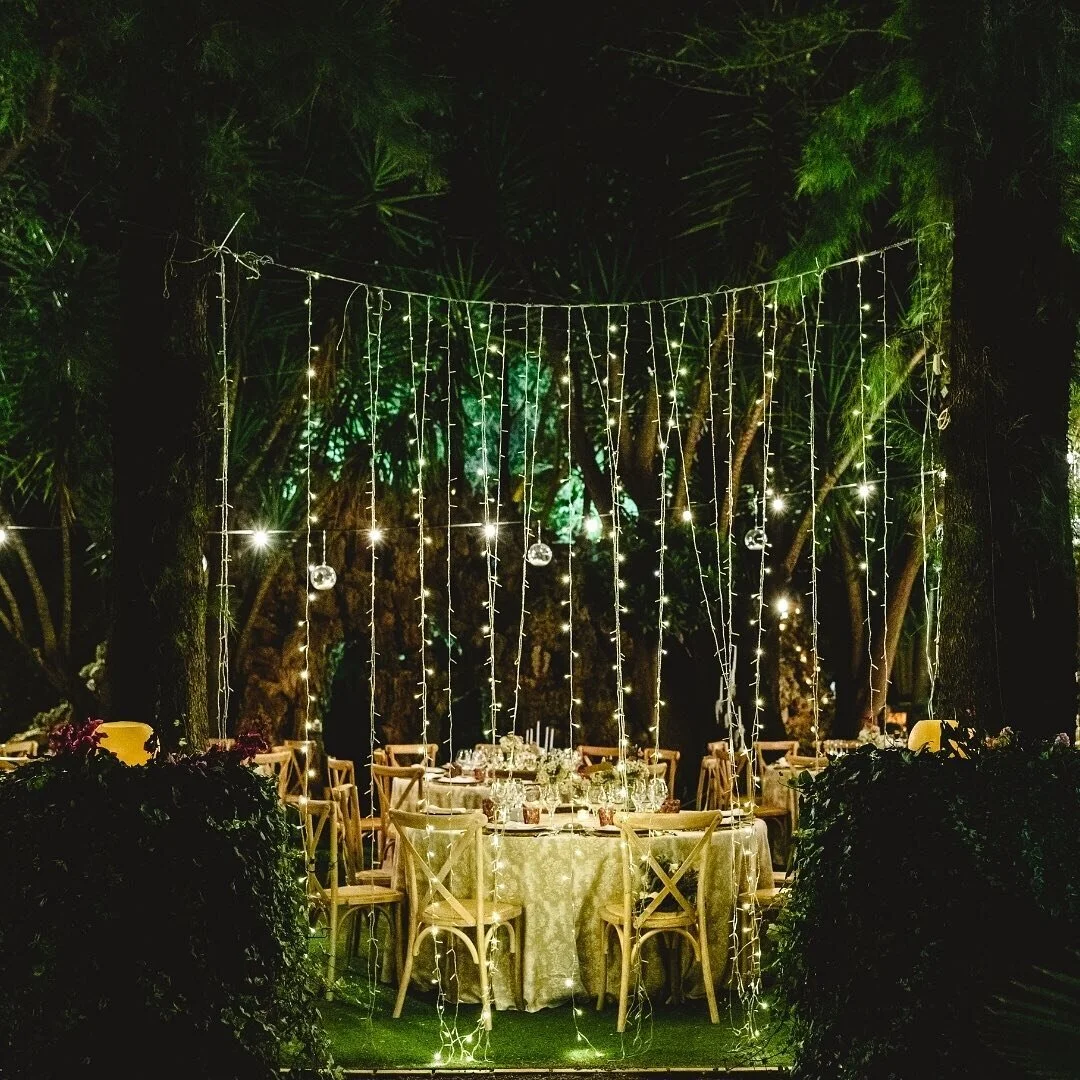 Me gusta lo simple, un abrazo, un cu&iacute;date, un te quiero, un ponte algo que hace fr&iacute;o, un av&iacute;same cuando llegues, peque&ntilde;os detalles que llenan.
&bull;
Esa es nuestra filosof&iacute;a, cuidar al cliente y conocerlo para sabe