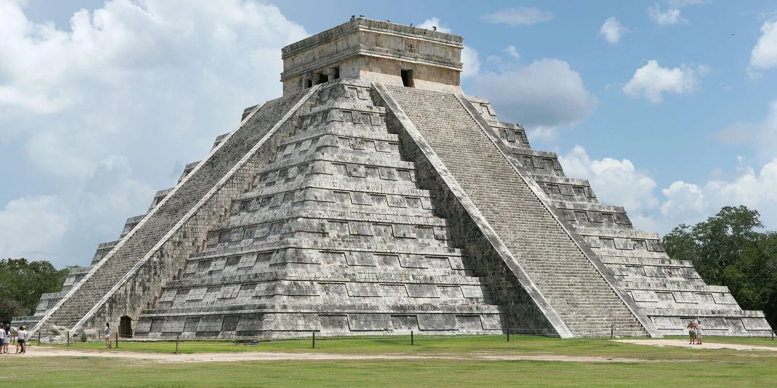 chichen_itza.jpg