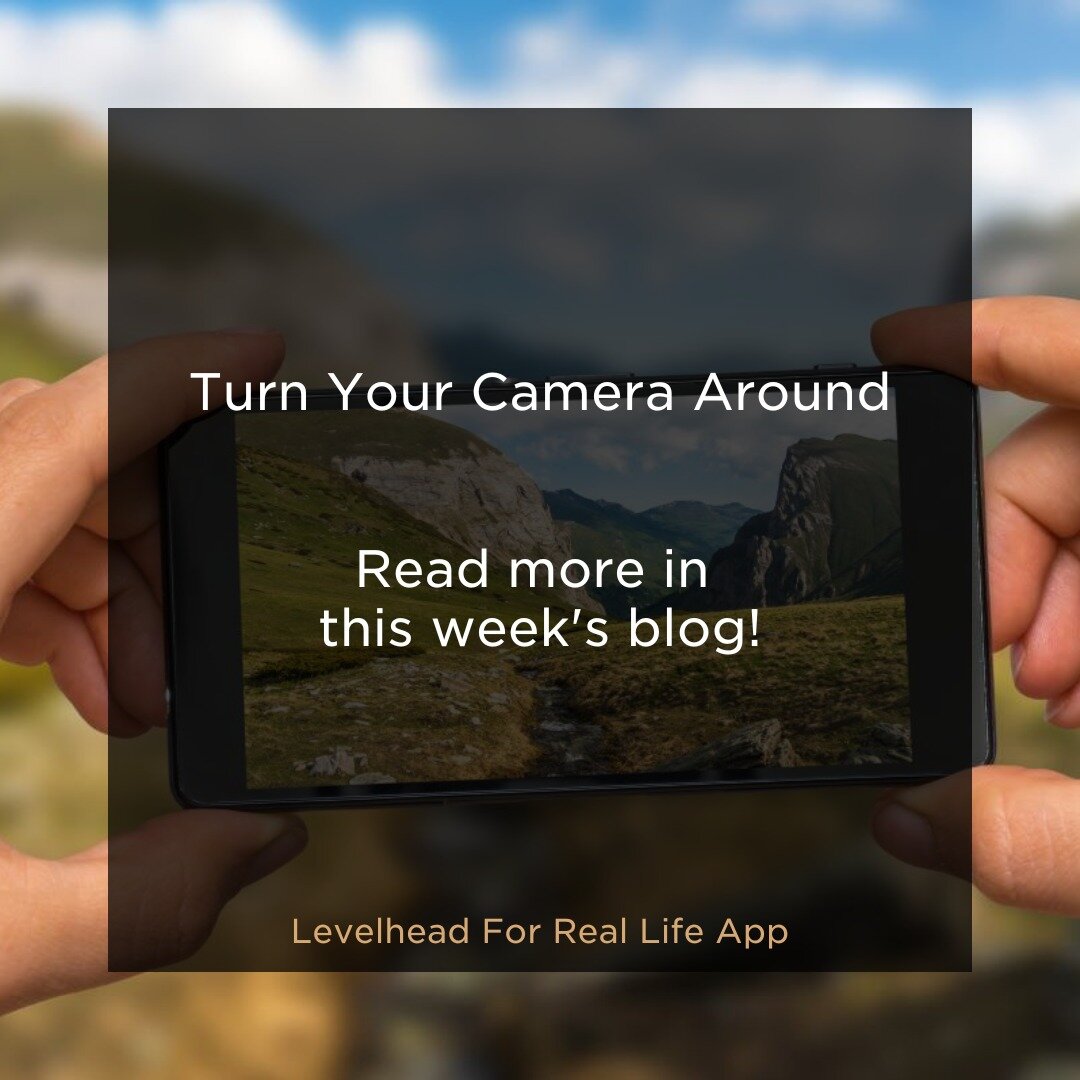 Consider the things you are grateful for and find ways to capture the moment. Blog link in bio. #gratefuljournaling #mindfulness #turncameraaround