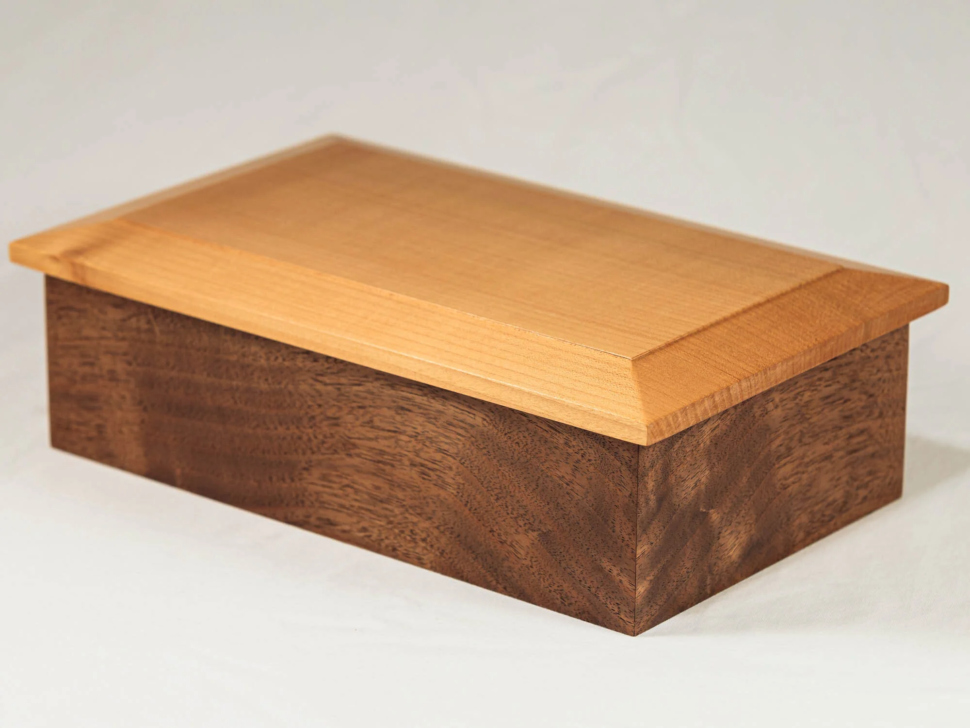 Jewelry Box in Oregon Black Walnut and Bigleaf Maple