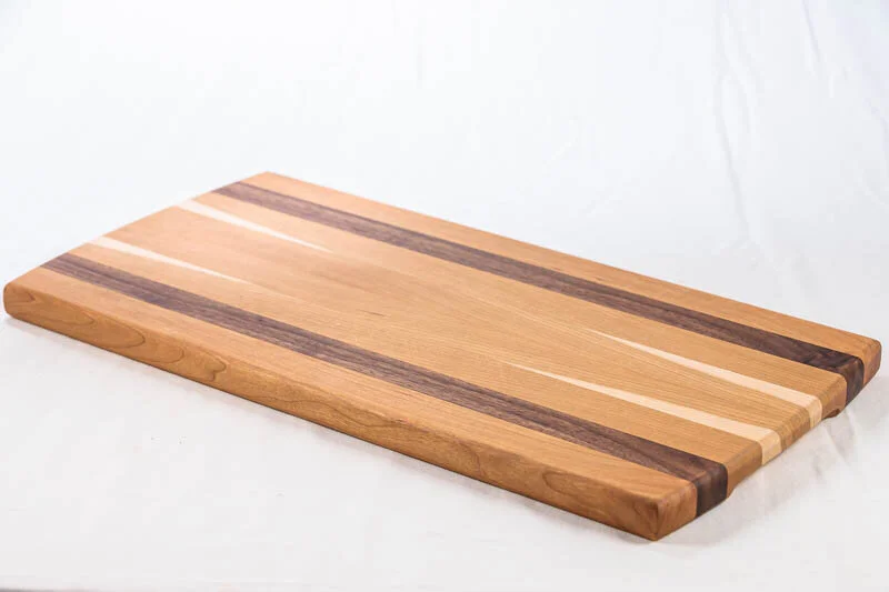 Cutting Board in Contrasting Cherry and Walnut