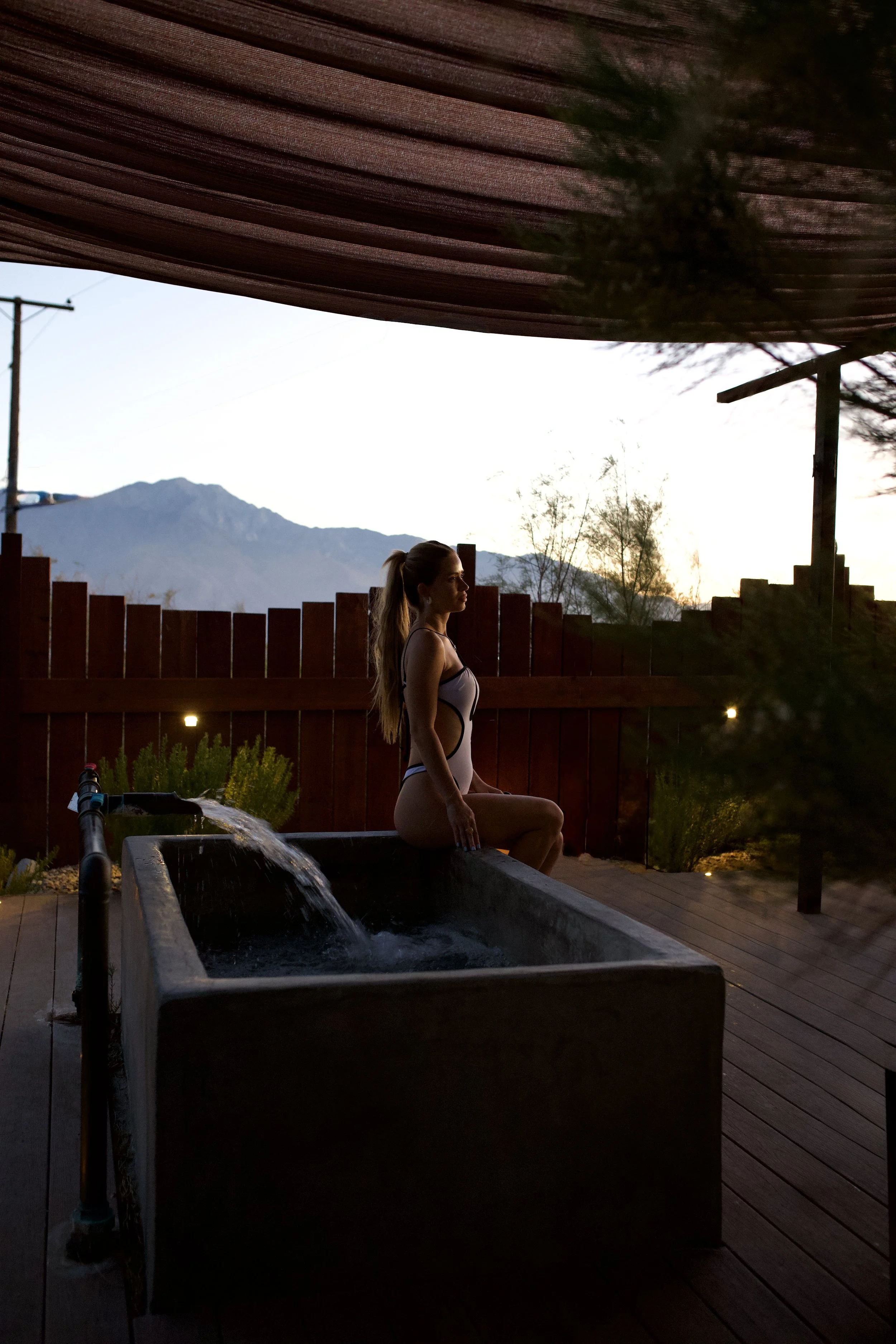 Miracle Manor's Miracle Hills hot mineral soaking tubs