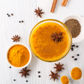 creamy turmeric and oatmilk latte