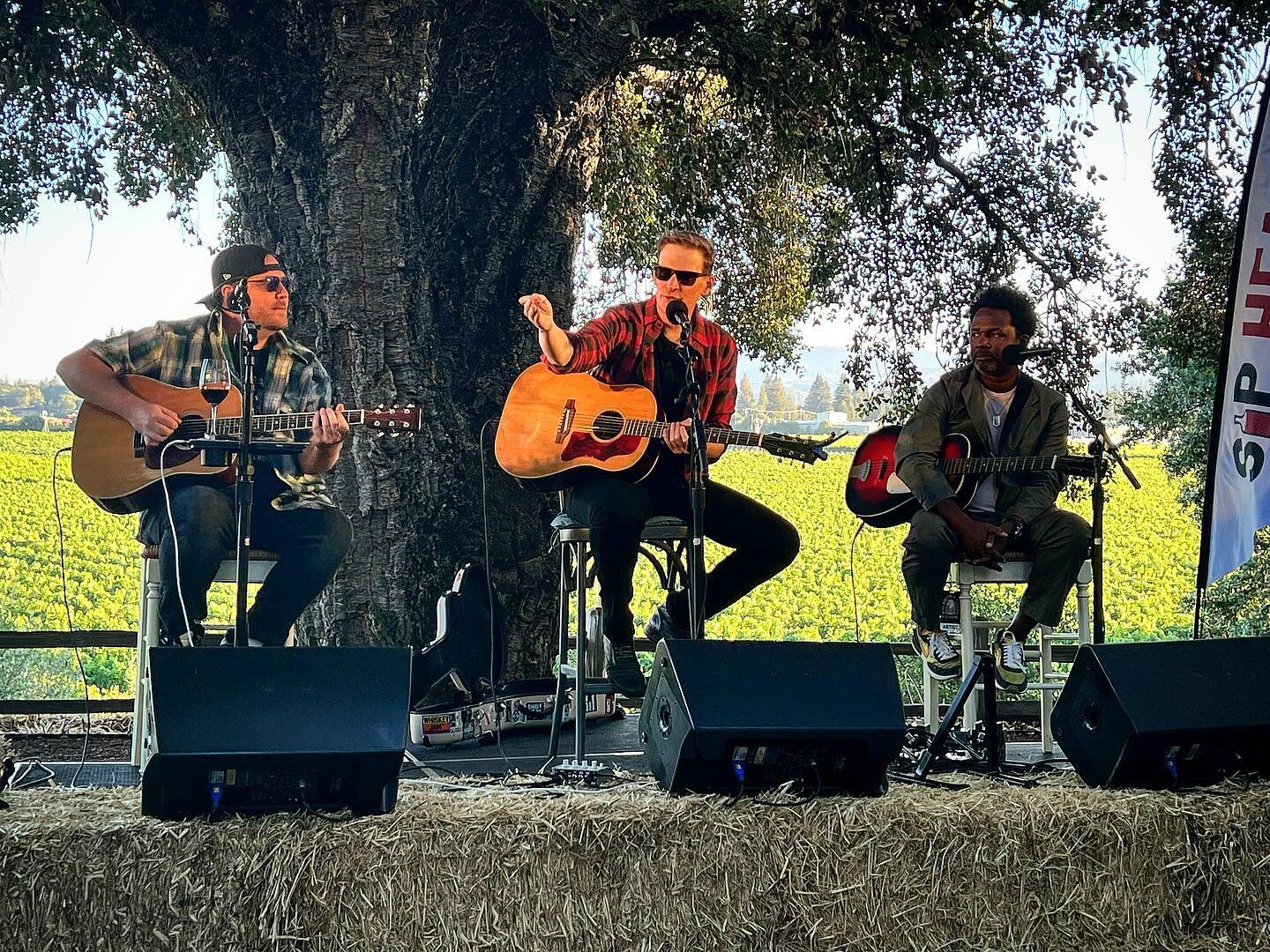 Thank you @patrickdavismusic for a fabulous week of wine, dine and music at #siphealdsburg 

There is nothing better than fabulous music overlooking vines at @bellawinecaves Ru&rsquo;s farms.

#healdsburgcalifornia #whywelivehere #sonomacounty #music