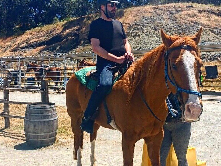 Yesterday I got to ride a horse - something I&rsquo;ve never done, and now I&rsquo;m hooked! 
And no, I&rsquo;m not even the least bit saddle sore 😇

#sonomacounty #travel #adventure #horseriding #whatcomfortzone