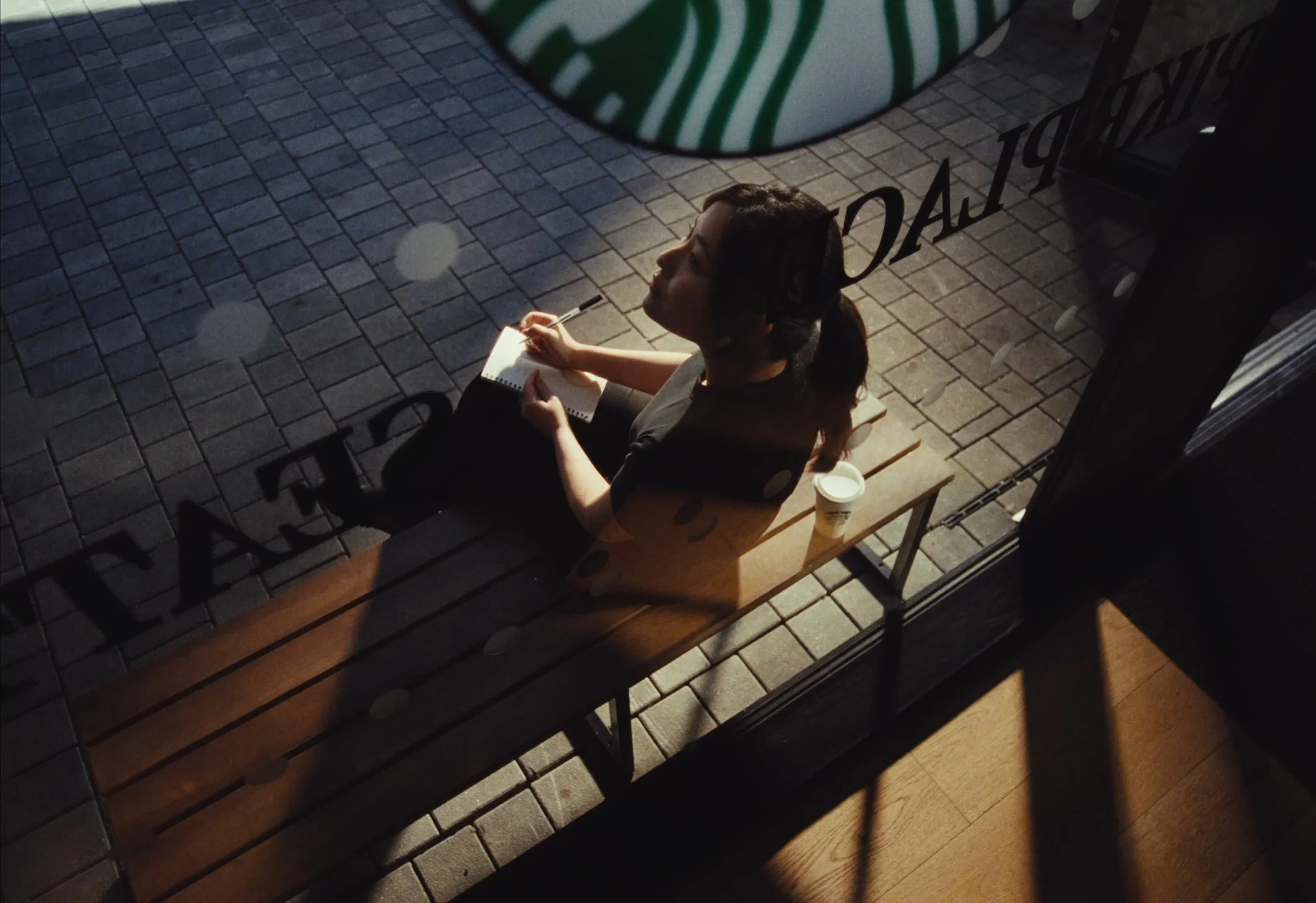 j2026-038-Starbucks_HERO_30_280526_Grade10_16mm