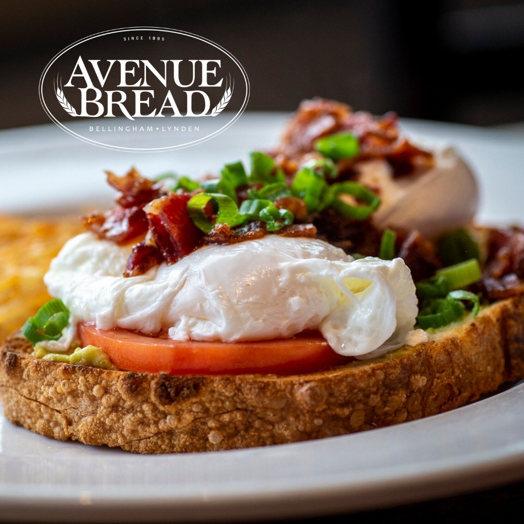 From Dawn Until Dine

Avenue Bread, just off of our hotel lobby, has added dining to their already scrumptious breakfast and lunch offerings. Now you can break bread before bed! Their new hours are 7:00 am to 8:00 pm. Woohoo!

Just one more reason to