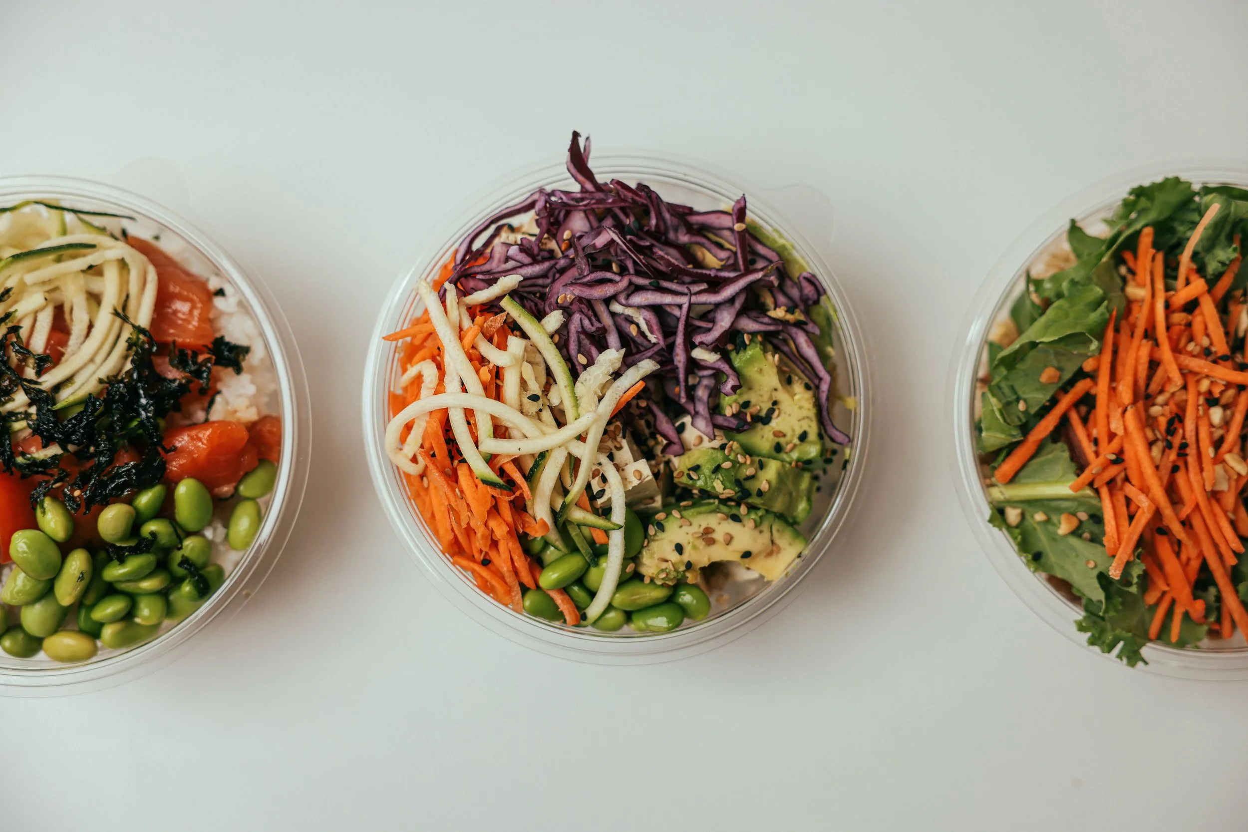 A salad prepared for travel and road trips