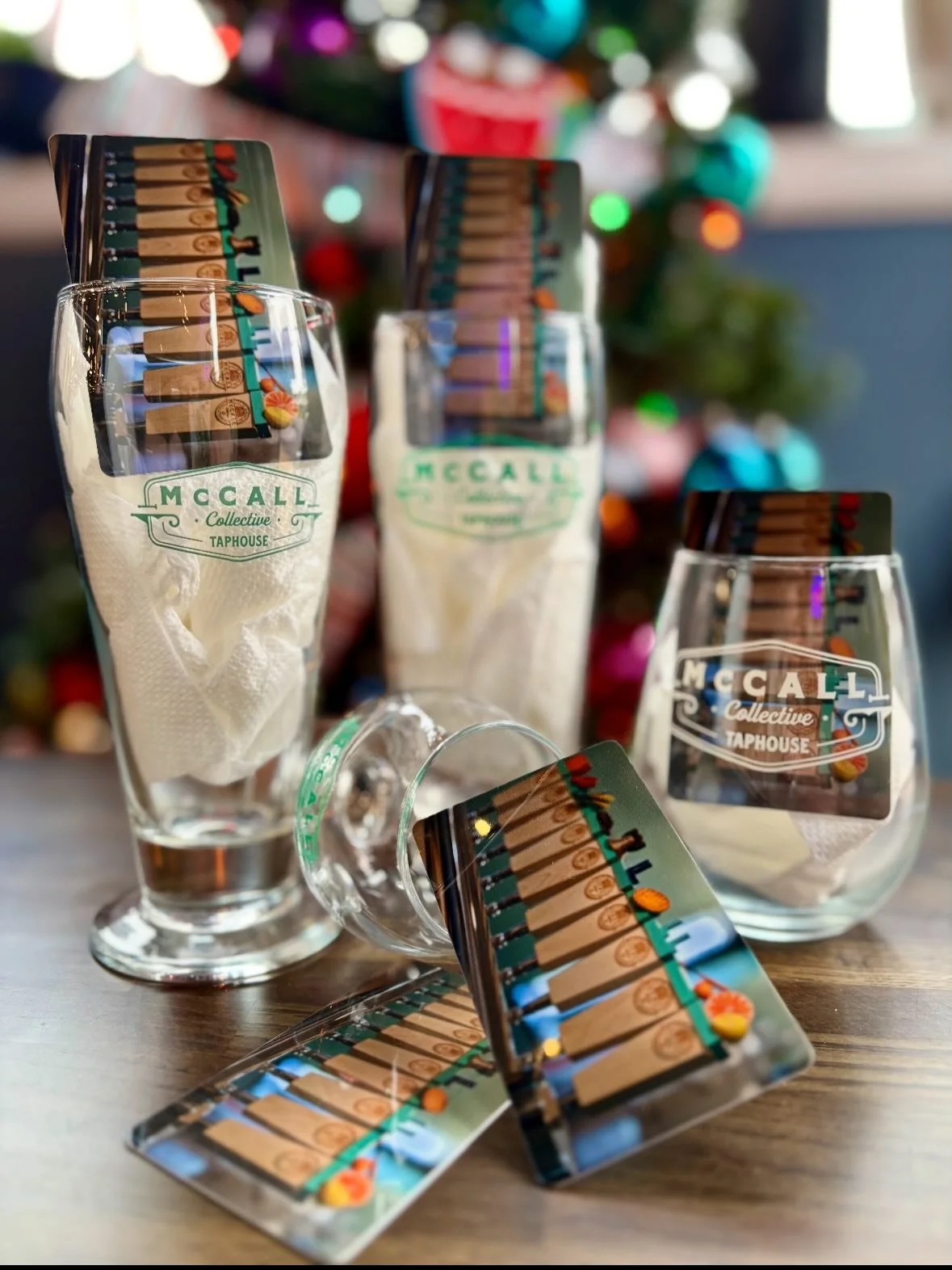 Still need gifts?! We&rsquo;ve got you covered!
Sweatshirts, T-shirts, 4-Packs, Gift Cards 🙌
Stop in, have some grub, grab a beer AND tick those last minute gifts off your list. 

Theres also some real cool deals going on with Gift Cards and 4-Packs