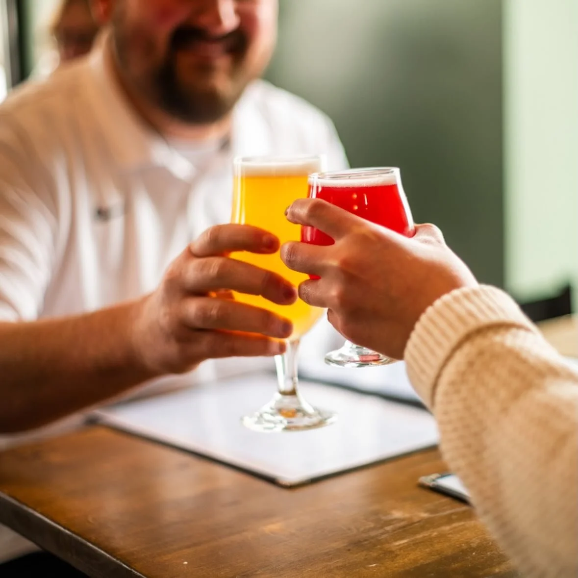 Sweetheart weekend?!
We LOVE sweethearts. 

Come celebrate with us! We love love&hellip;

Roses are red,
McCall&rsquo;s food and beer is yummy,
Come hang out,
And put food and beer in your tummy.

See?!
&hellip;who said romance is dead..
🌹 😘 🍻