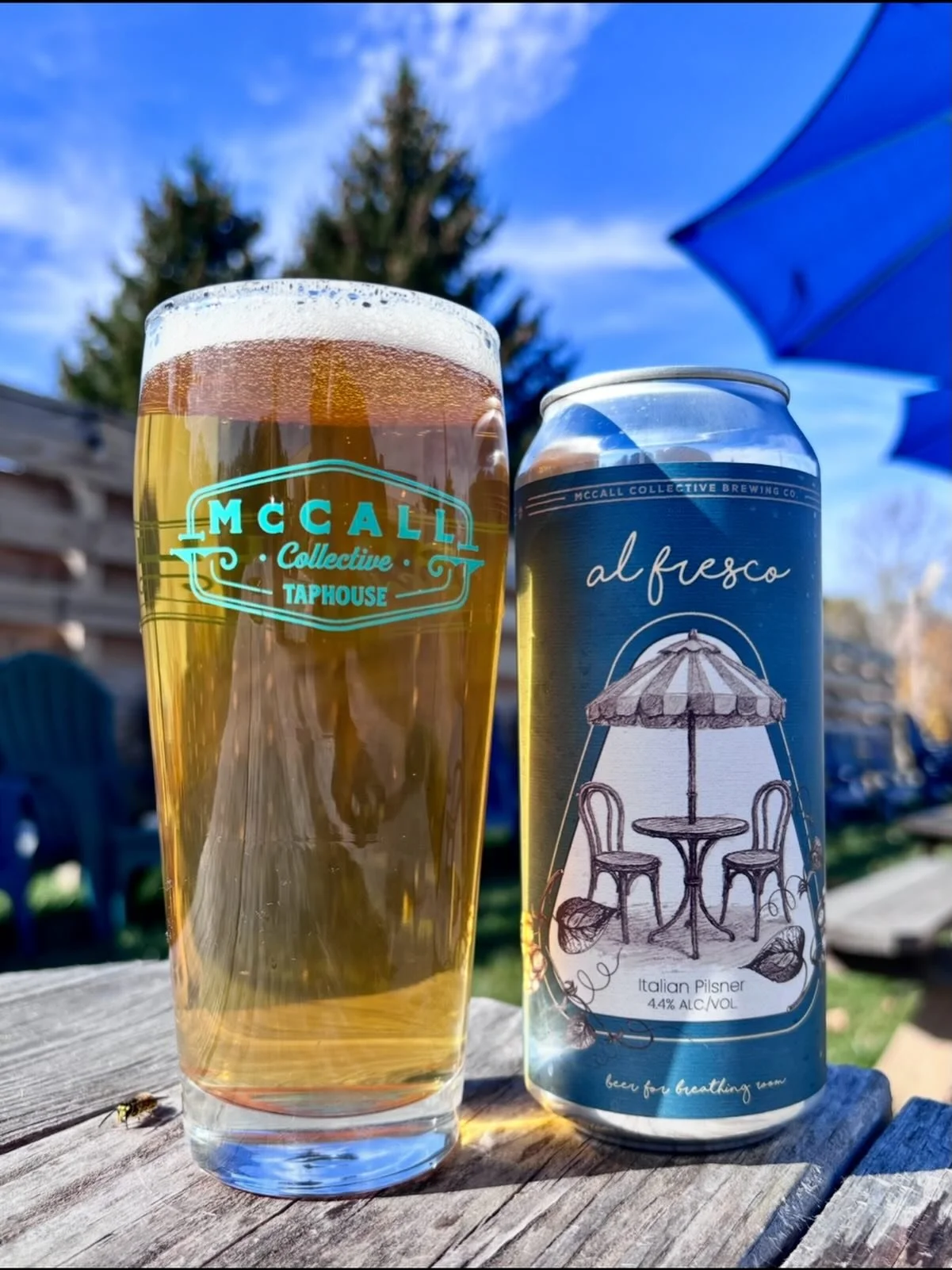 ✨it&rsquo;s back✨
Al Fresco - Italian Pilsner - 4.4% ABV

No better weather than tomorrow to enjoy&hellip; ☀️ 

Crafted with intention, Al Fresco balances clean drinkability with quiet complexity. A base of pilsner malt lays the foundation of the bee