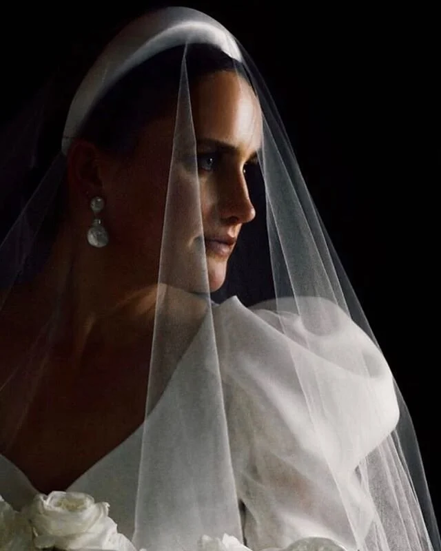 Mega babe @carly_tice in her Perlacadente earrings 🌹