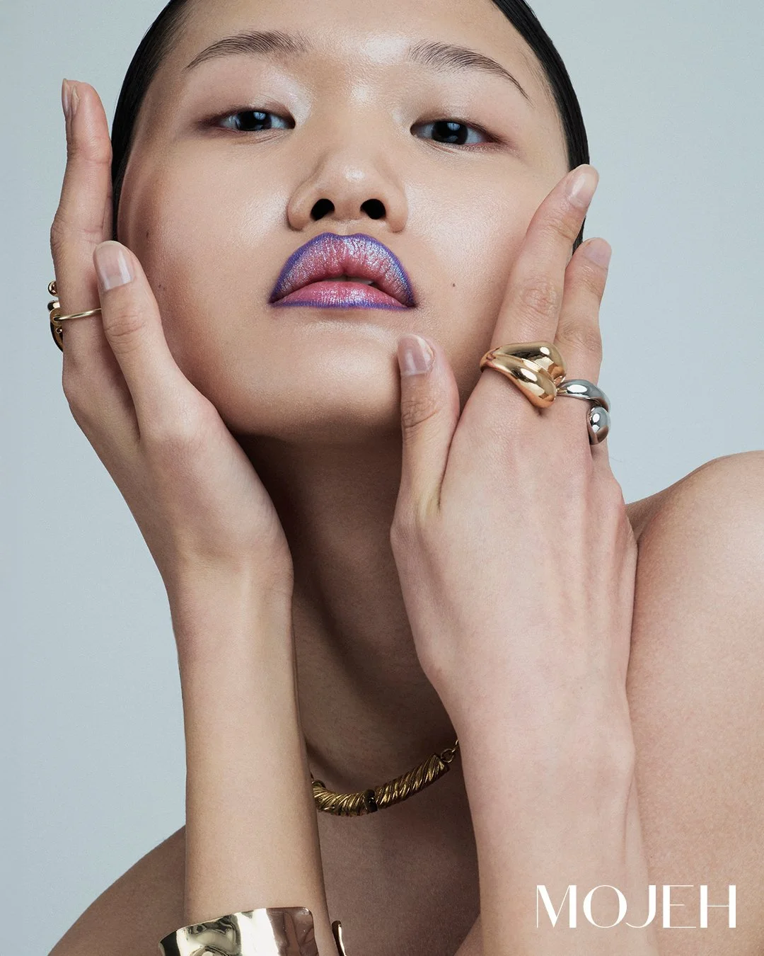 This editorial celebrates the sculptural beauty of jewelry and the expressive power of color. With a focus on detail, intimacy, and high-impact macro perspectives, the story frames each piece as both adornment and art. Published in Mojeh magazine, th