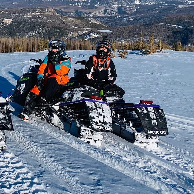 Tobey’s first time on the top of a mountain #13 #snowmobileseason #rockymountains