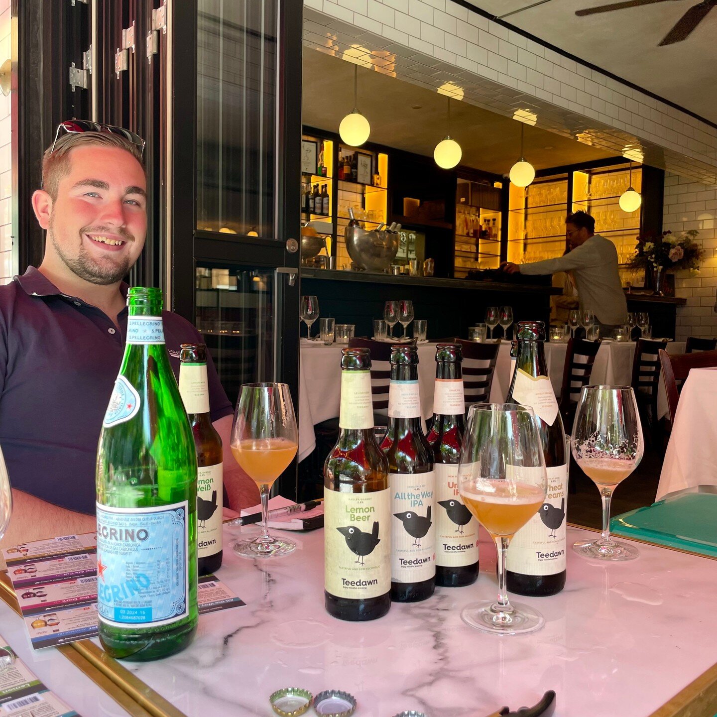 Master-tasting at Bistro Pastis in order to find new flavours for the best, french menu in Copenhagen. 
#bistropastis #teedawn #nolo #frenchgourmet #beer #nonalcoholic #lowalcoholic
