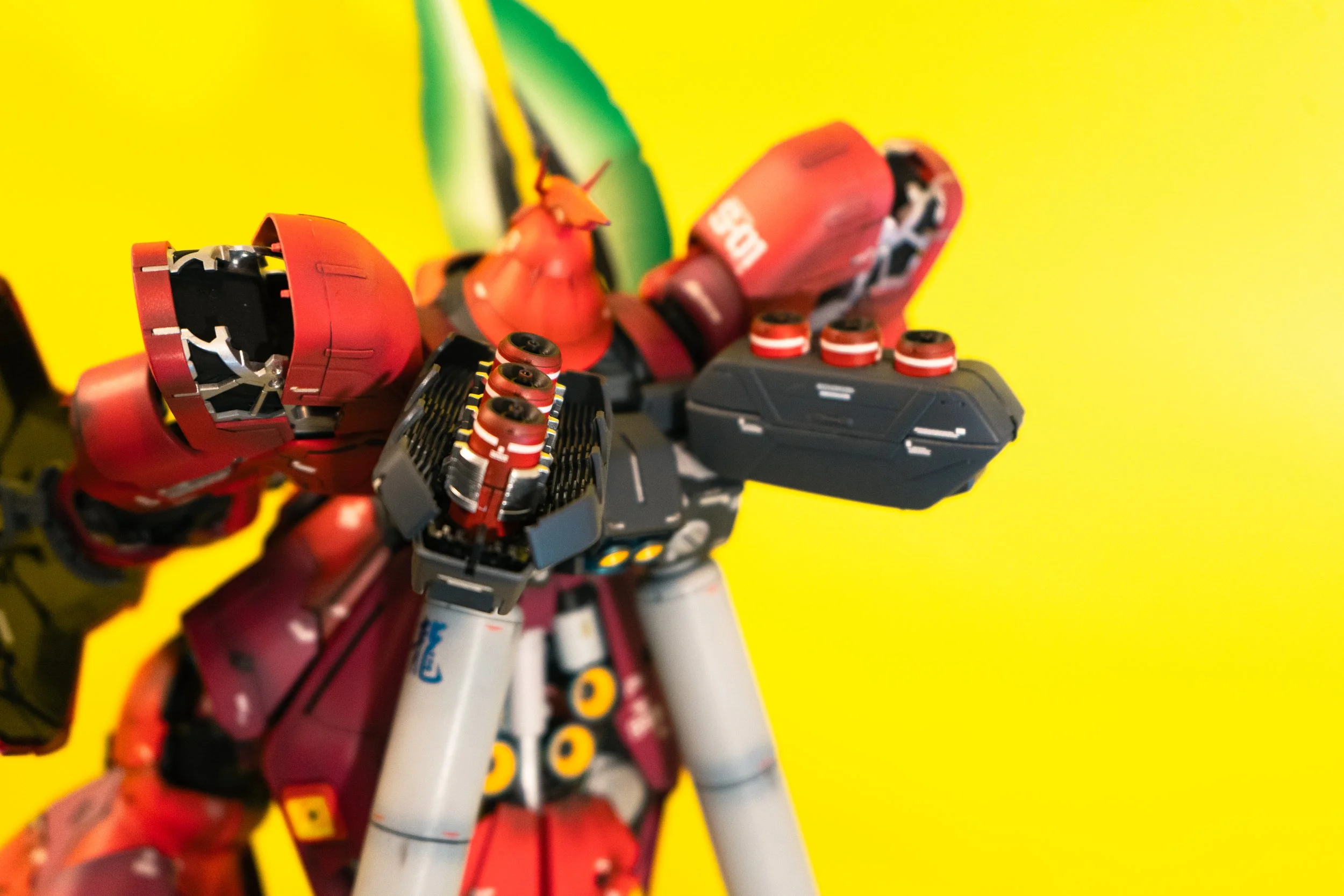 mg sazabi gunpla