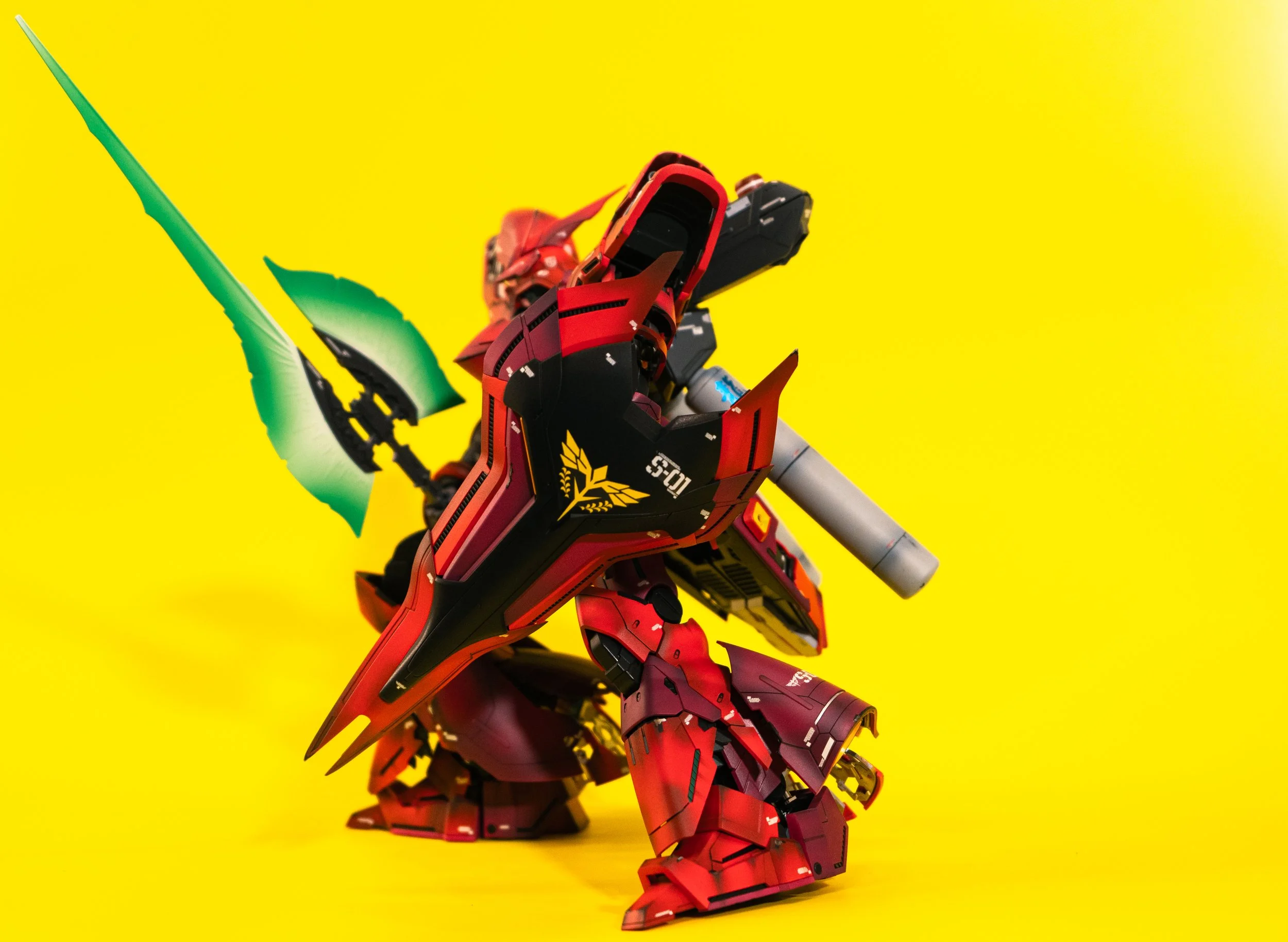 mg sazabi gunpla