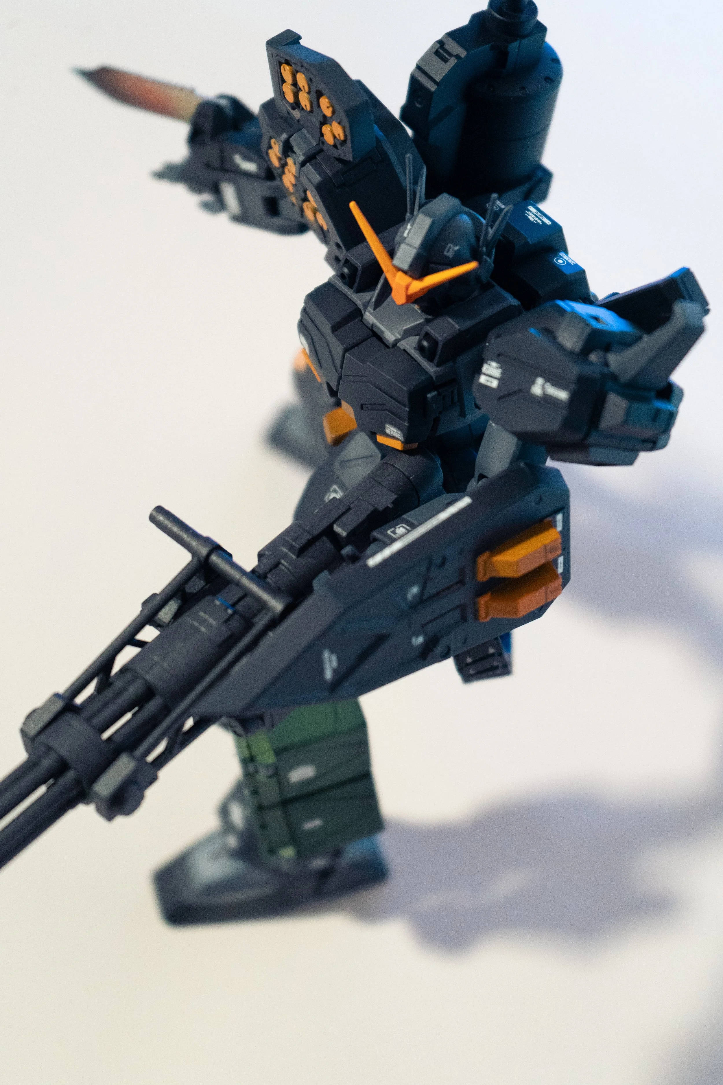 mg heavyarms gunpla