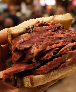 Show 587 - The Hot Pastrami, Yeah!