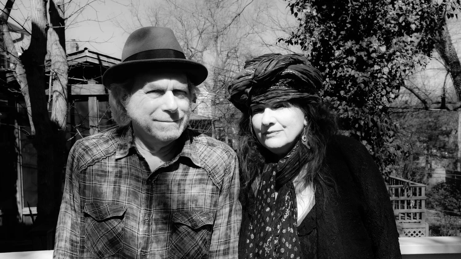 Buddy &amp; Julie Miller at home in Nashville – 6/17/19