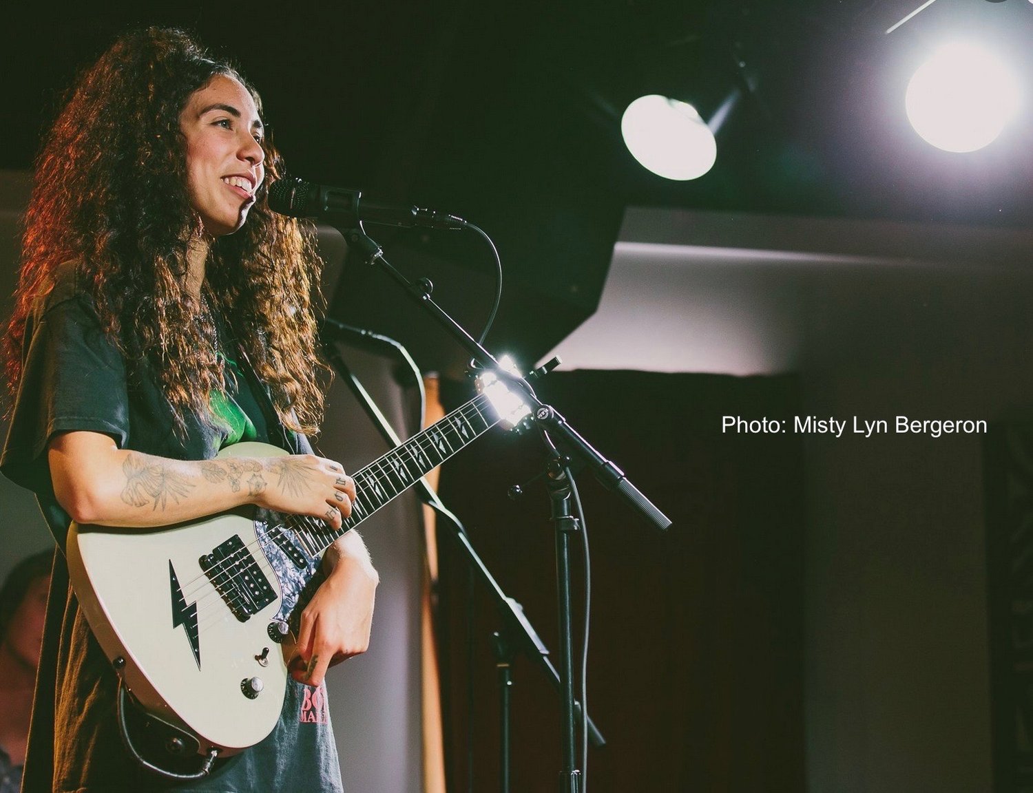 Tash Sultana - Jungle Lyrics