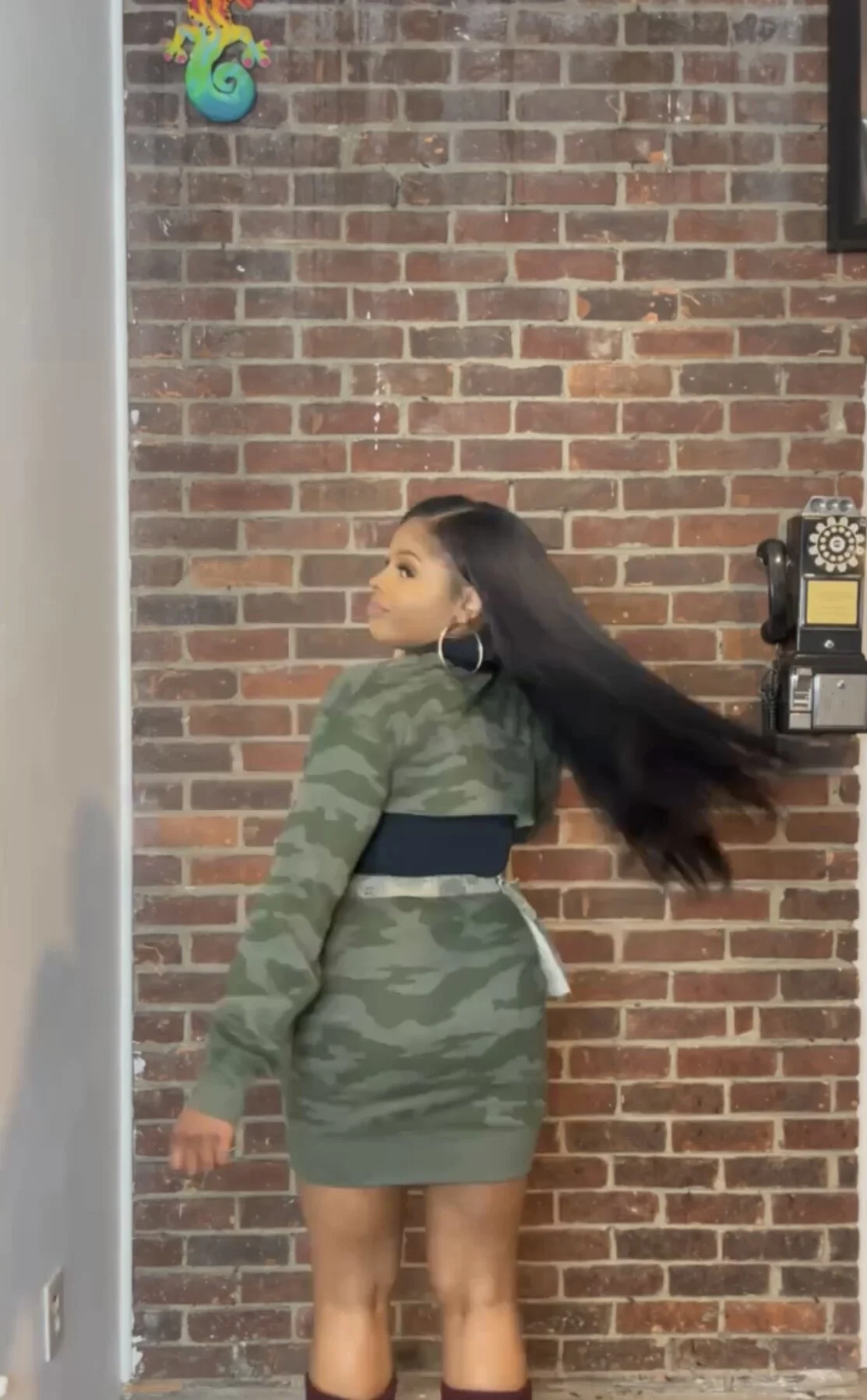 86B78C61-DCDE-490C-B793-7A3574C67A1C