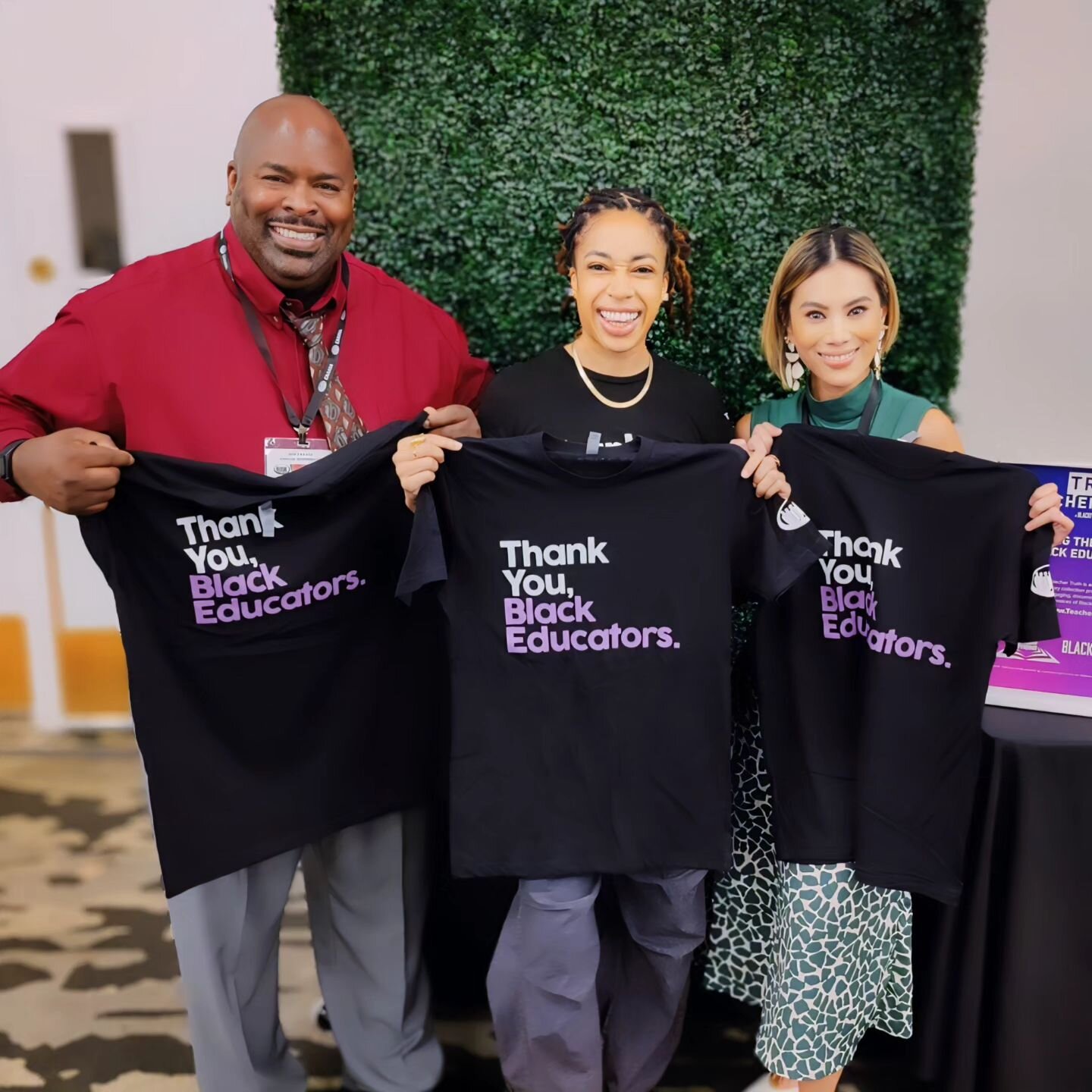 Thank you, Black Educators! And thank you @blackfemaleproject for our powerful and empowering shirts! Are you following the @blackfemaleproject yet?