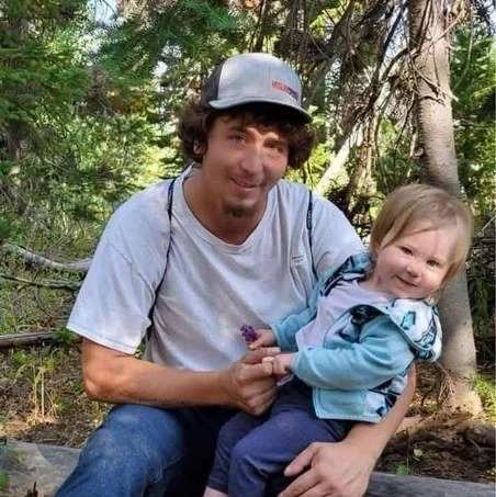 We lost a LineMan, Colten Rhodes while working. He leaves behind six kids and a whole lot of hearts hurting.

One of his brothers, Sabastian, messaged us. He didn&rsquo;t ask for us to share a gofundme or anything.

He just wanted his name out there.