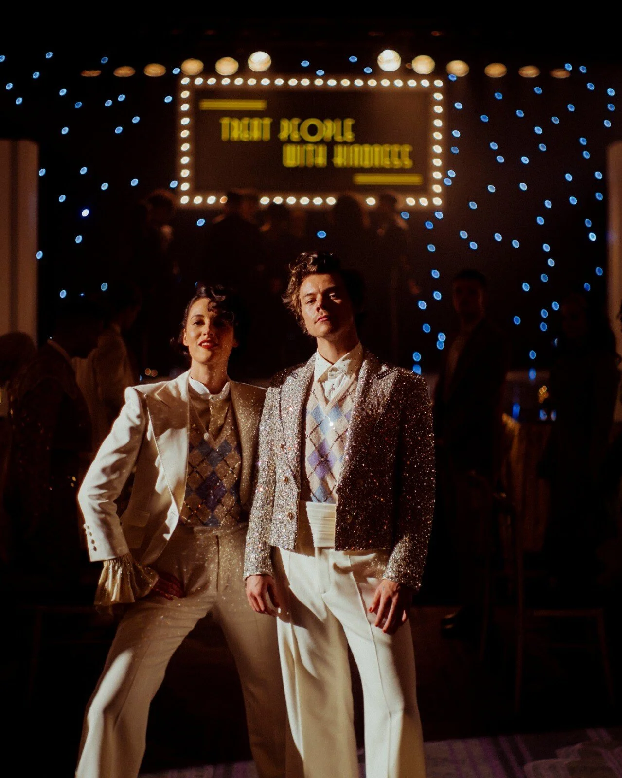  Harry Styles and Phobe Waller-Bridge Wearing Gucci