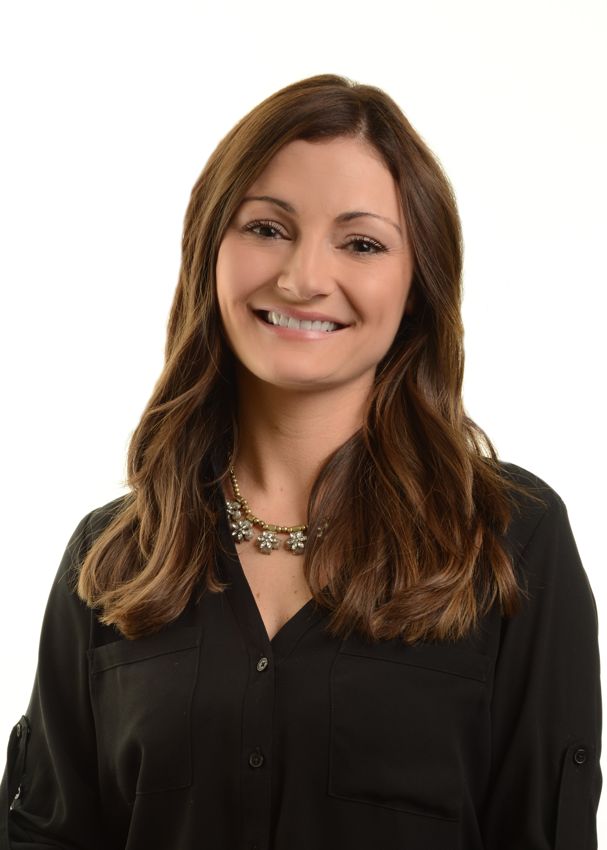 Lindsey Head Shot 2017.jpg