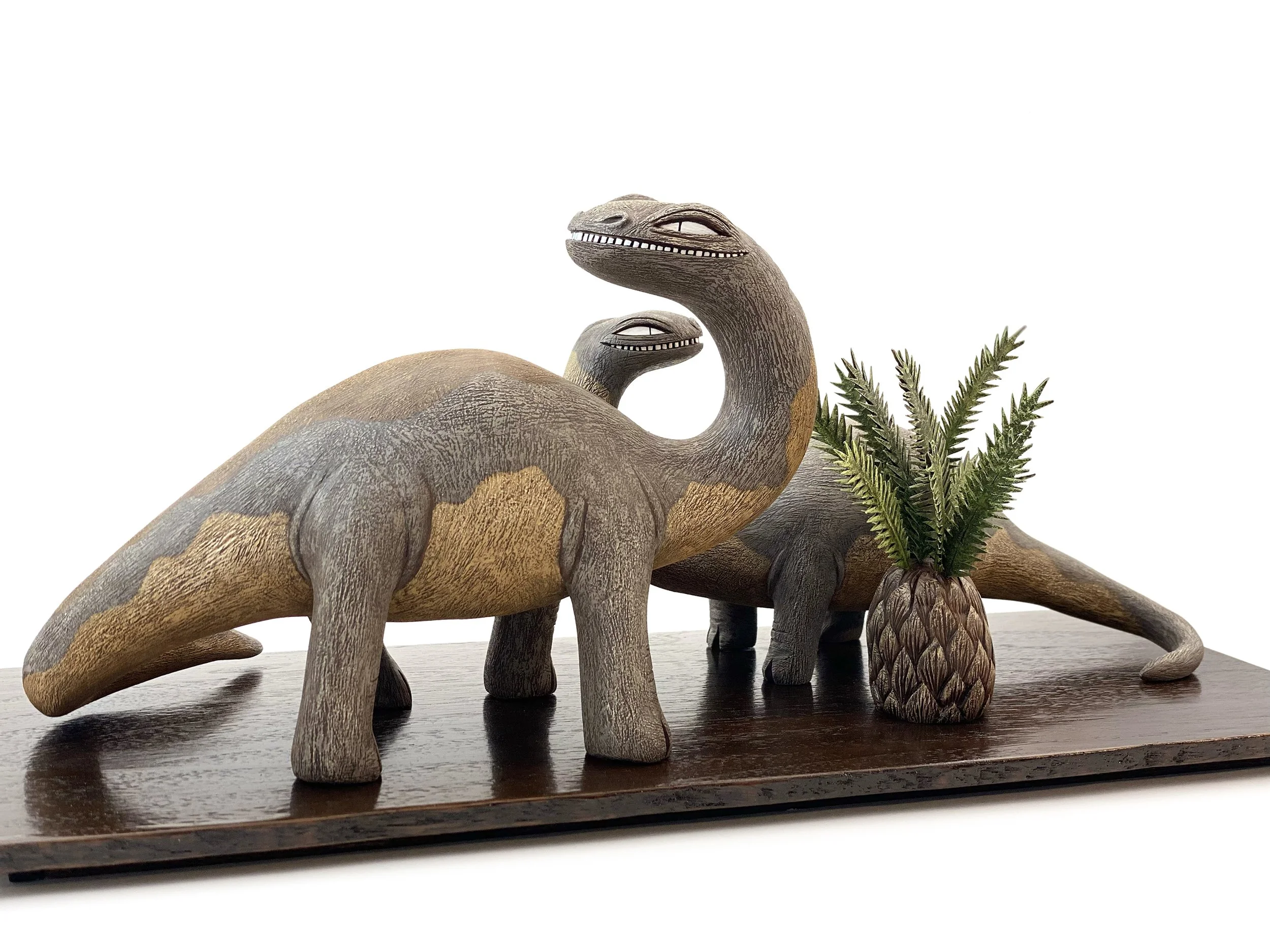dinos02s.jpg